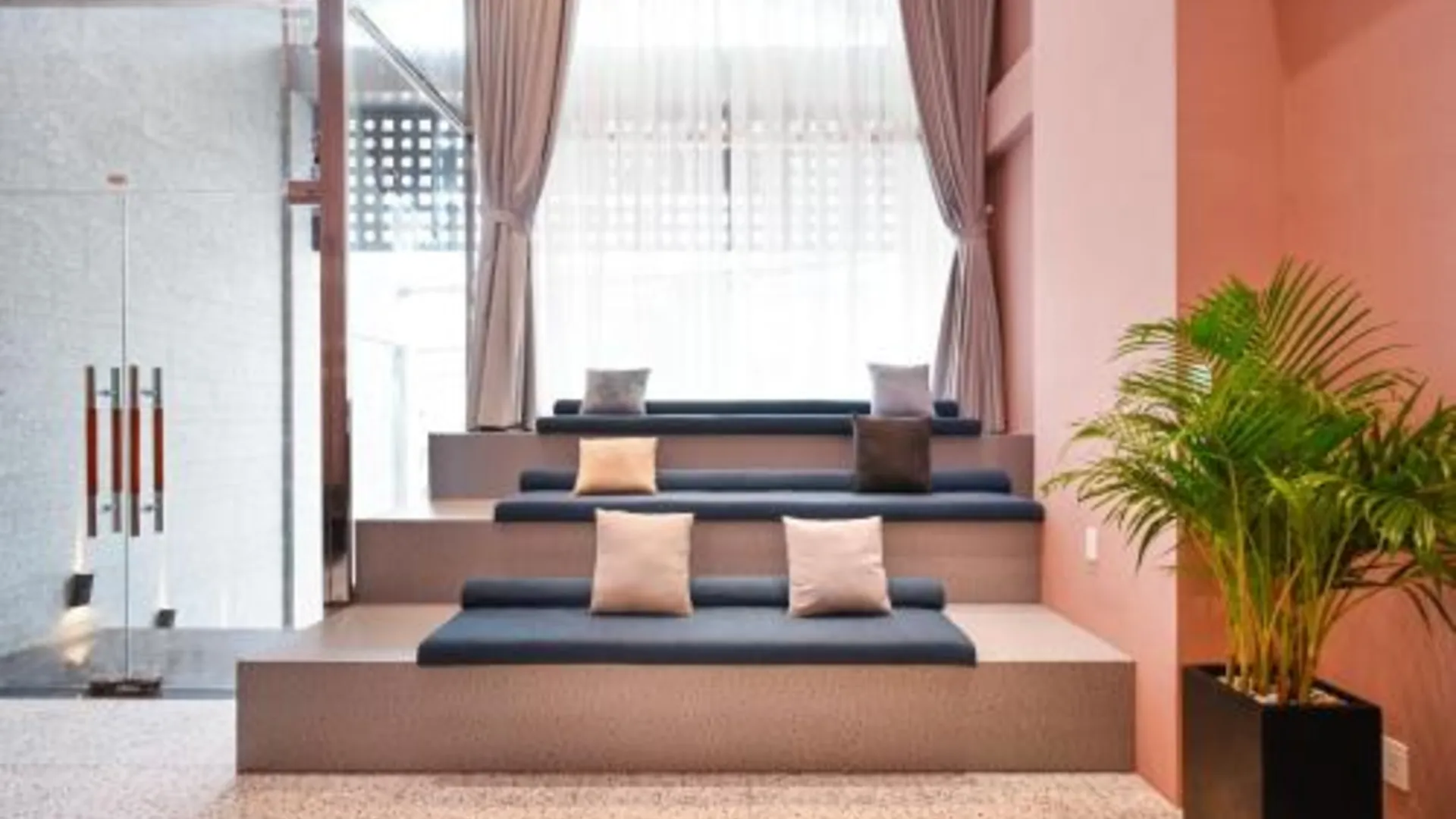 호치민 브라운닷 호텔 사이공 에어포트 3성급 호텔 로비