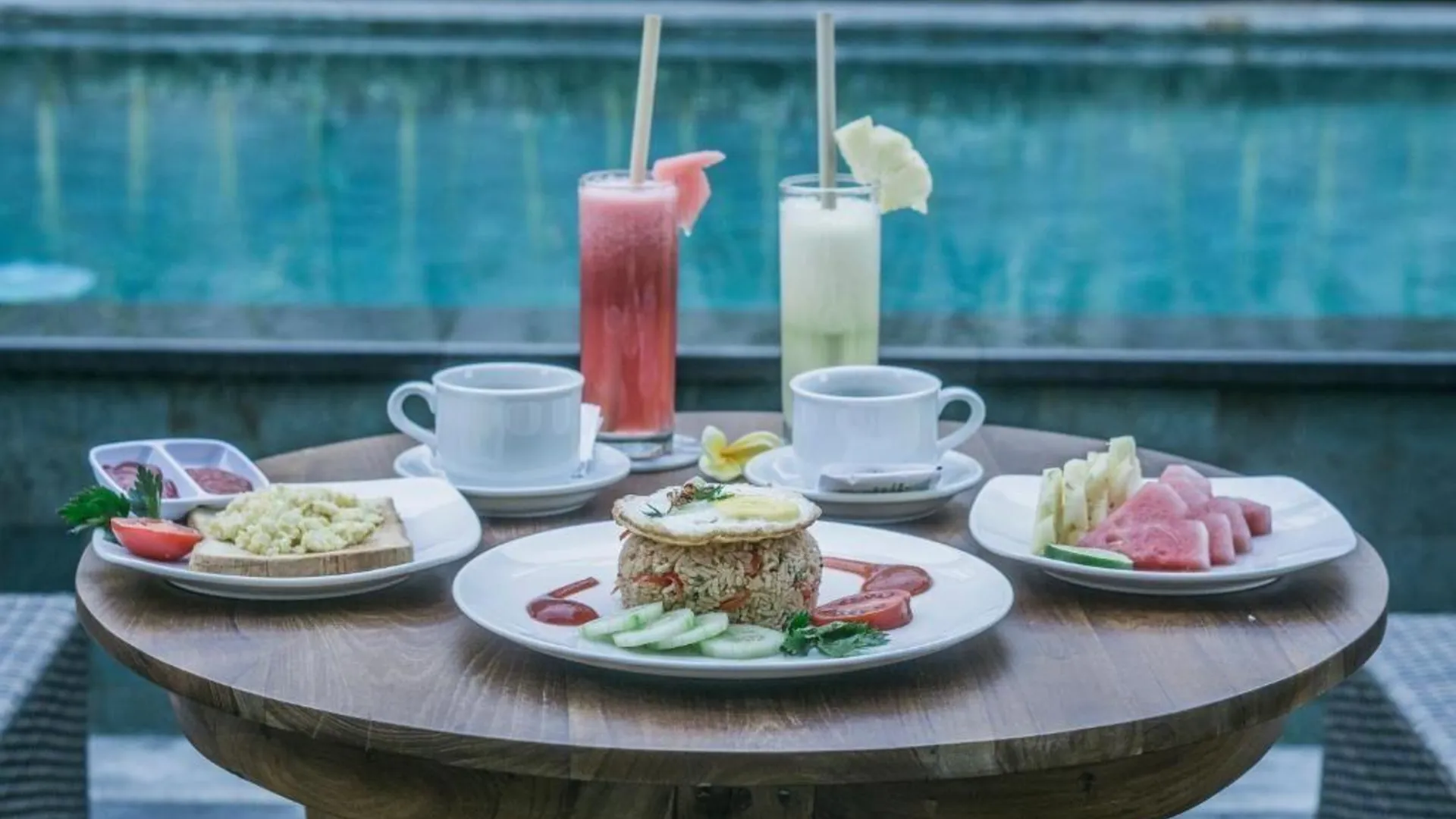 발리 폰독 타미우 호텔 레스토랑