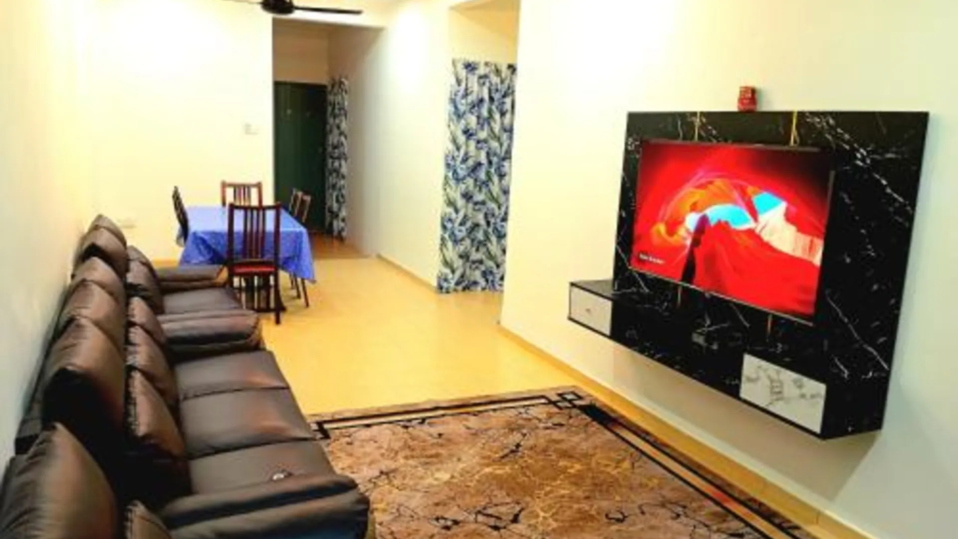 말라카 자신의 프라이빗 하우스 (130m², 침실 3개, 프라이빗 욕실 2개) 3성급 게스트하우스 로비