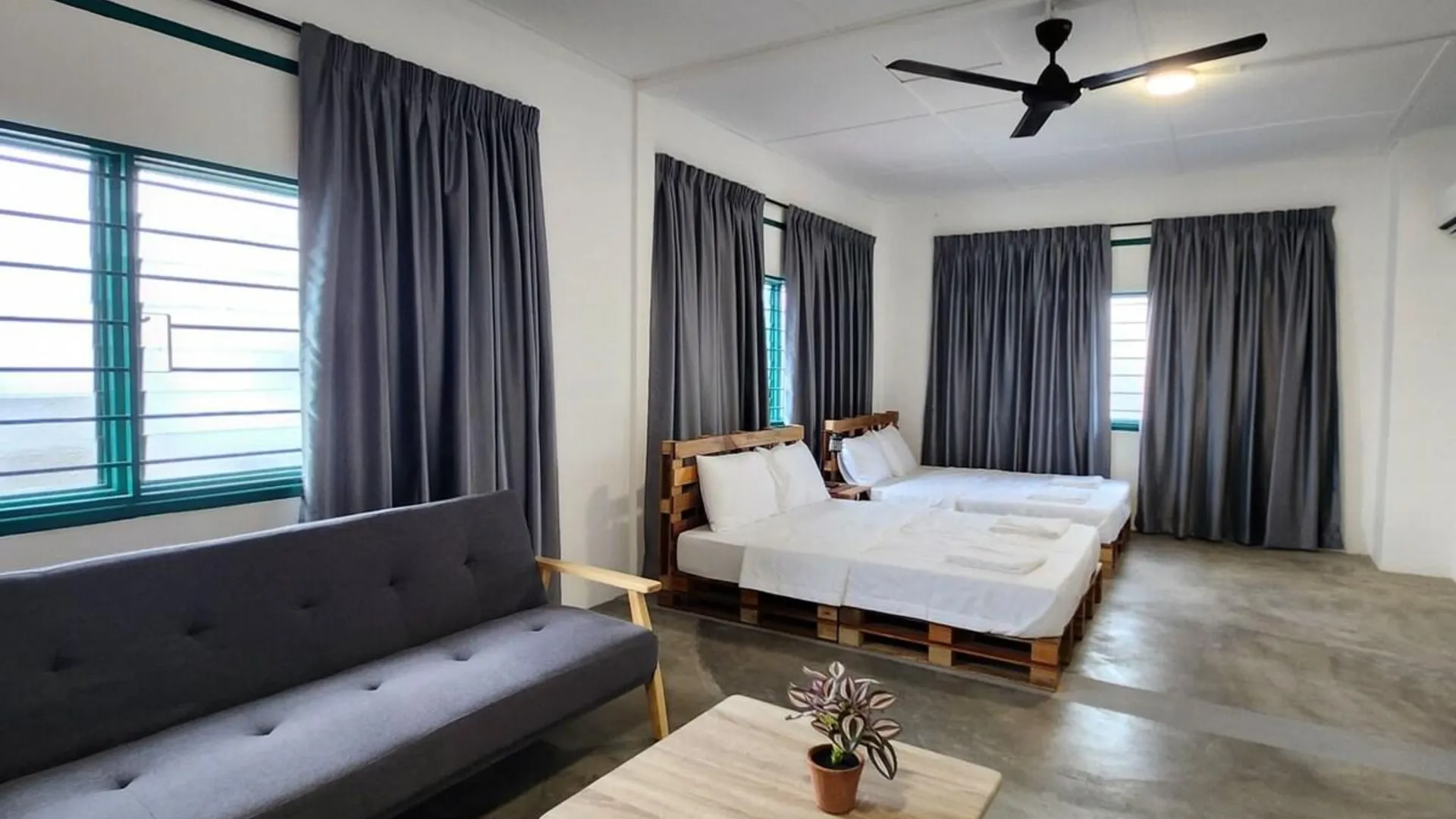 이포 캄풍 쿠차이의 프라이빗 하우스 (100m², 침실 1개, 프라이빗 욕실 2개) 3성급 싱글룸 스위트룸