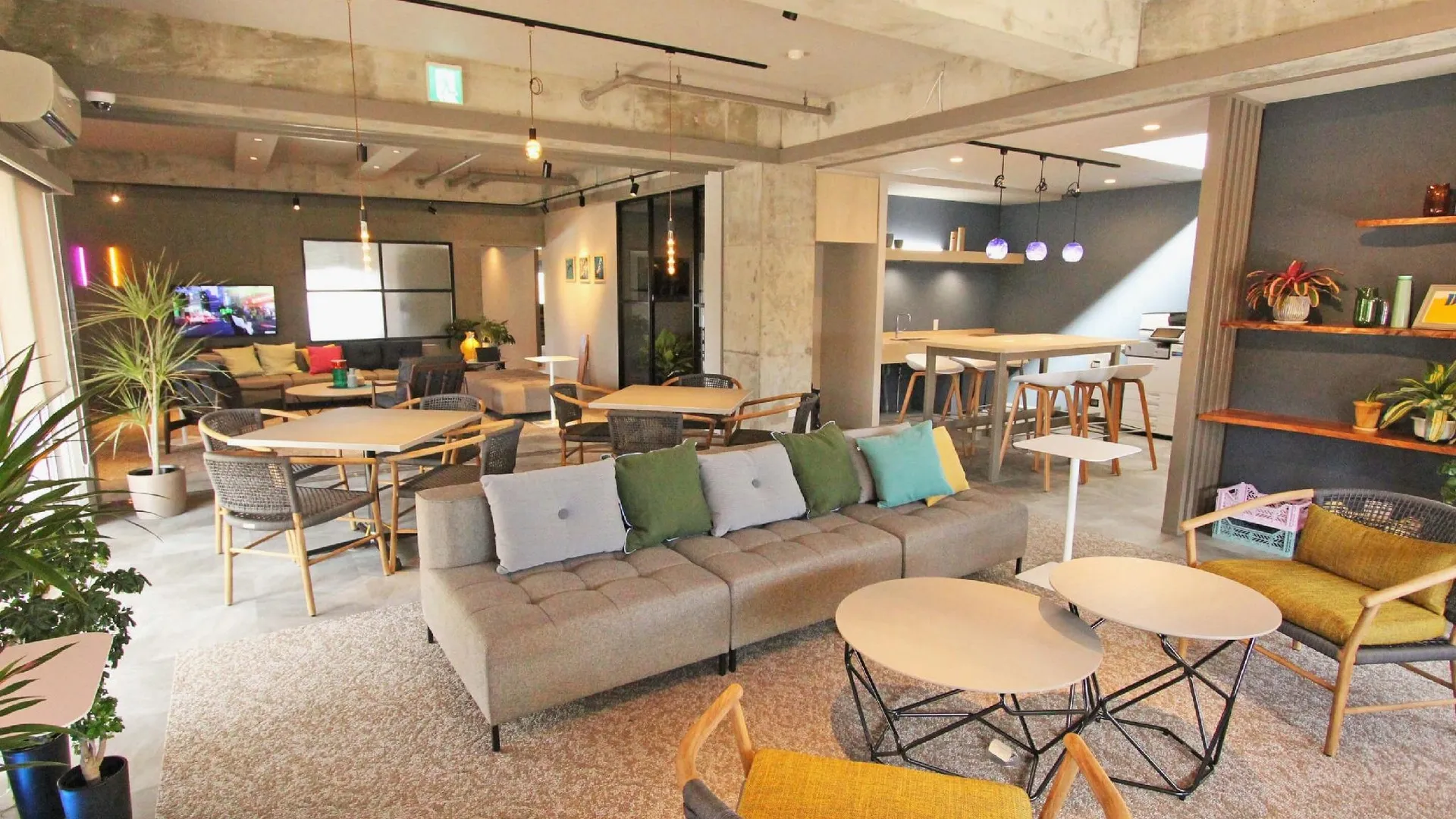 오키나와 본섬 데이고 호텔 2성급 호텔 외관