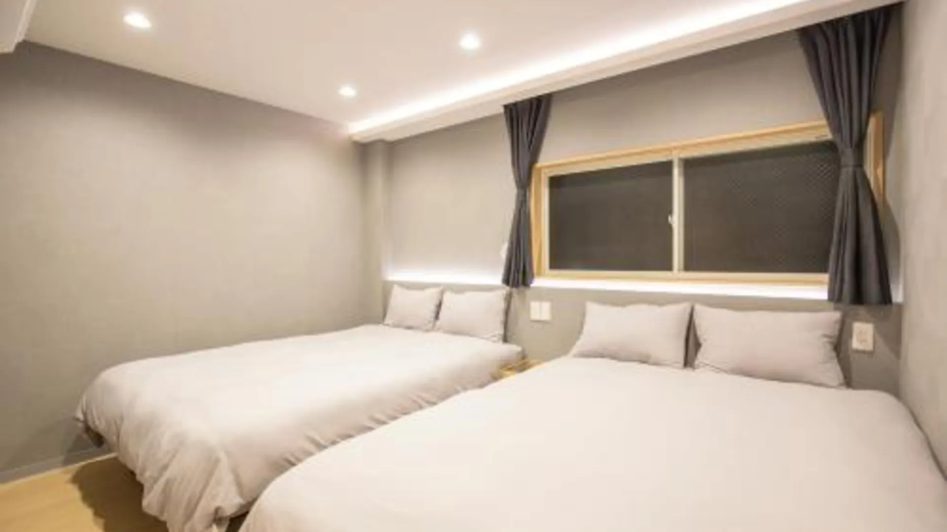 도쿄 / 동경 Walk to Kuramae Subway Stop EoYi 1성급 싱글룸 스위트룸