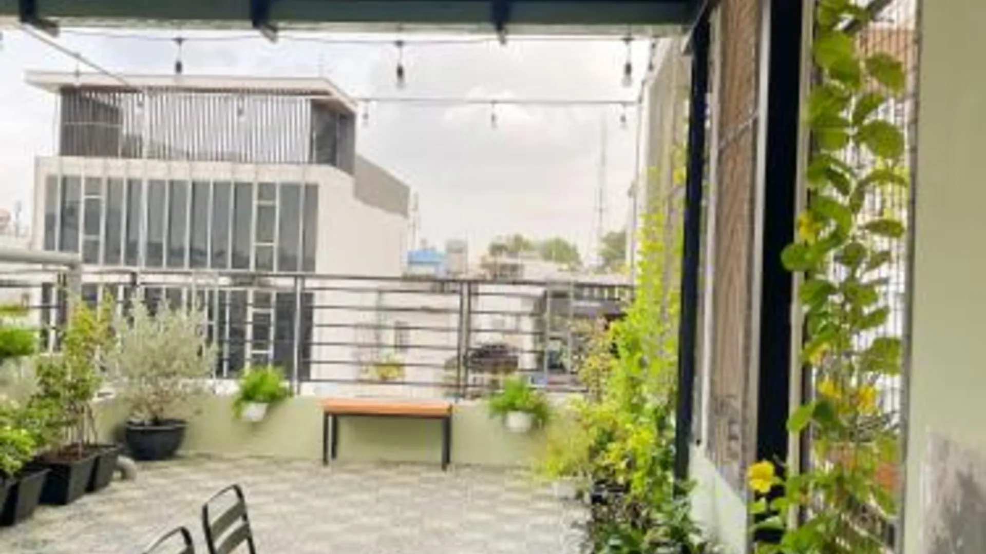 호치민 라리타 사이공 3성급 호텔 전망