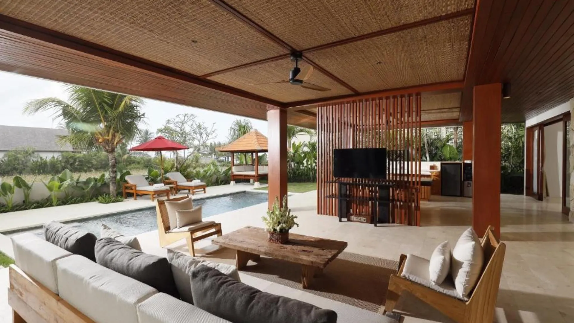 발리 아마르타 비치 리스리트 바이 나쿨라 4성급 호텔 외관