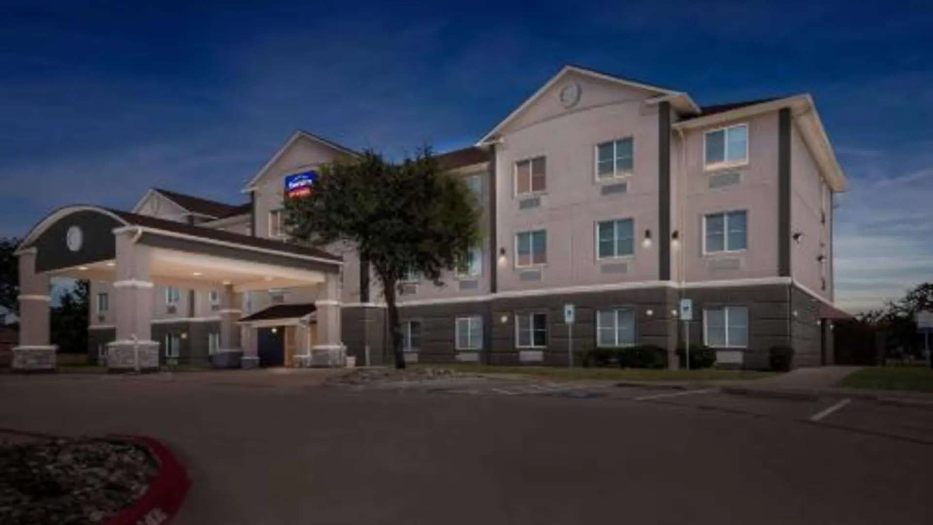 마린 (TX) Quality Inn & Suites - Marlin 2성급 호텔 로비