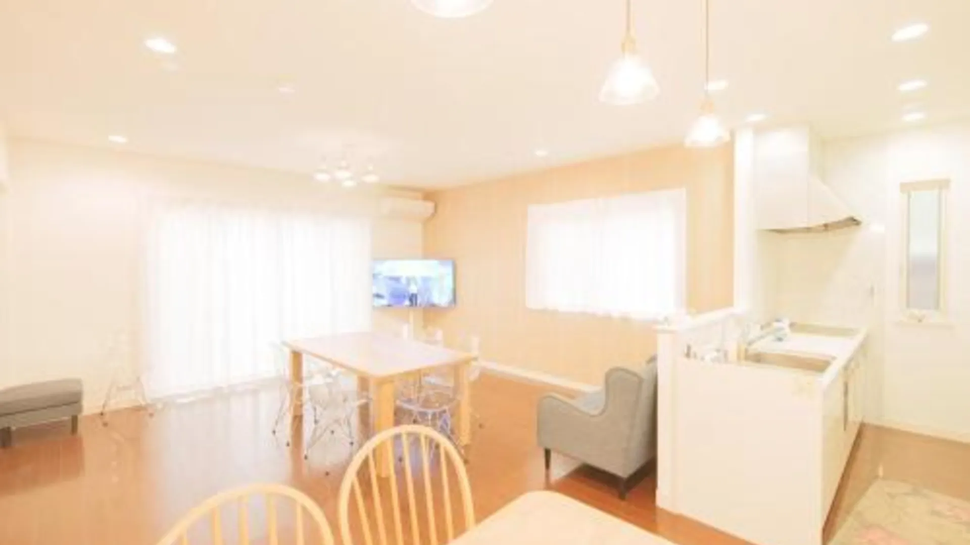 후쿠오카 Itoshima inn 海 山 川が目の前でベッド8台 4LDK 一棟貸し 4성급 싱글룸 레스토랑