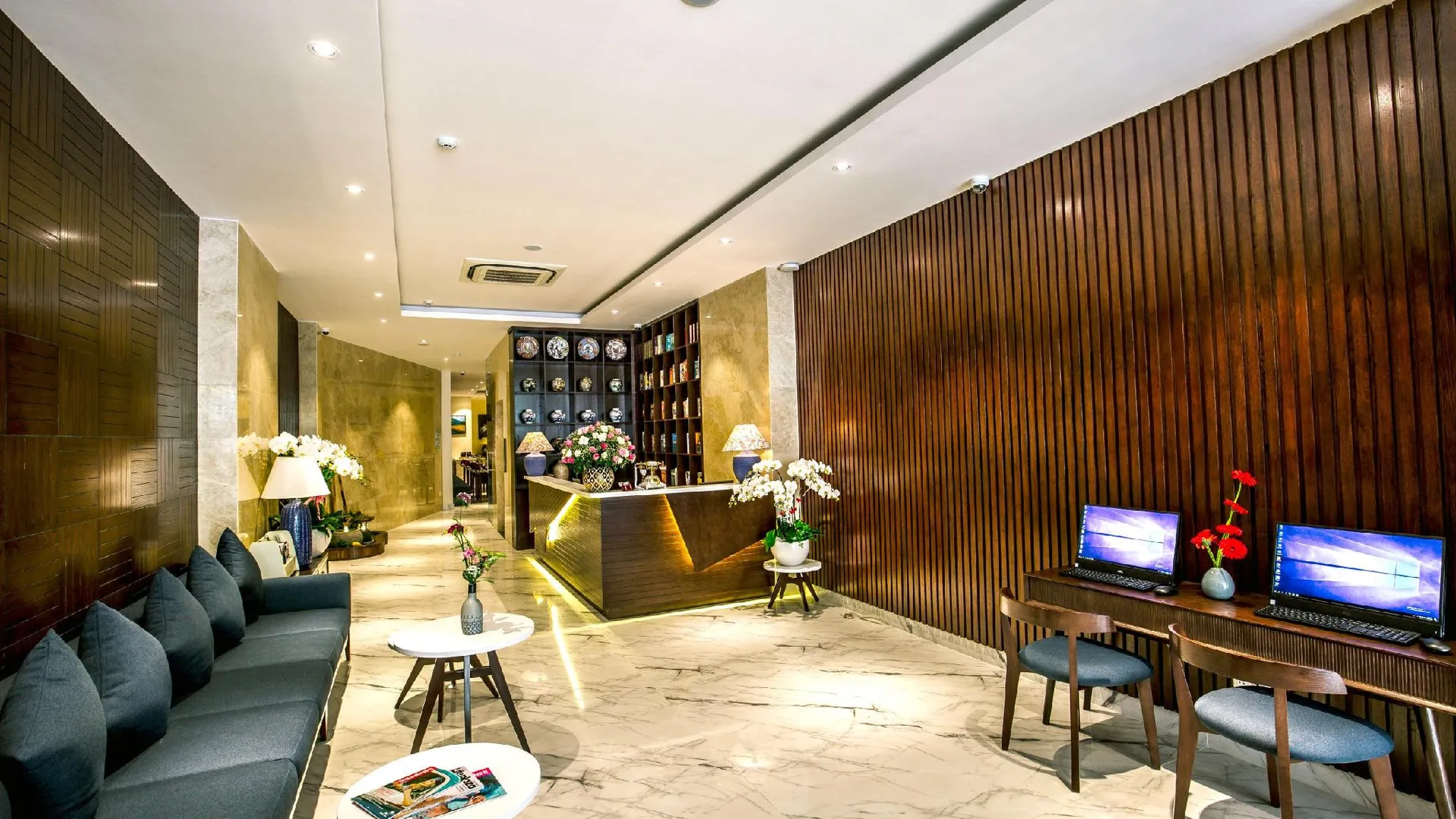 호치민 로즈랜드 스위트 호텔 4성급 호텔 외관