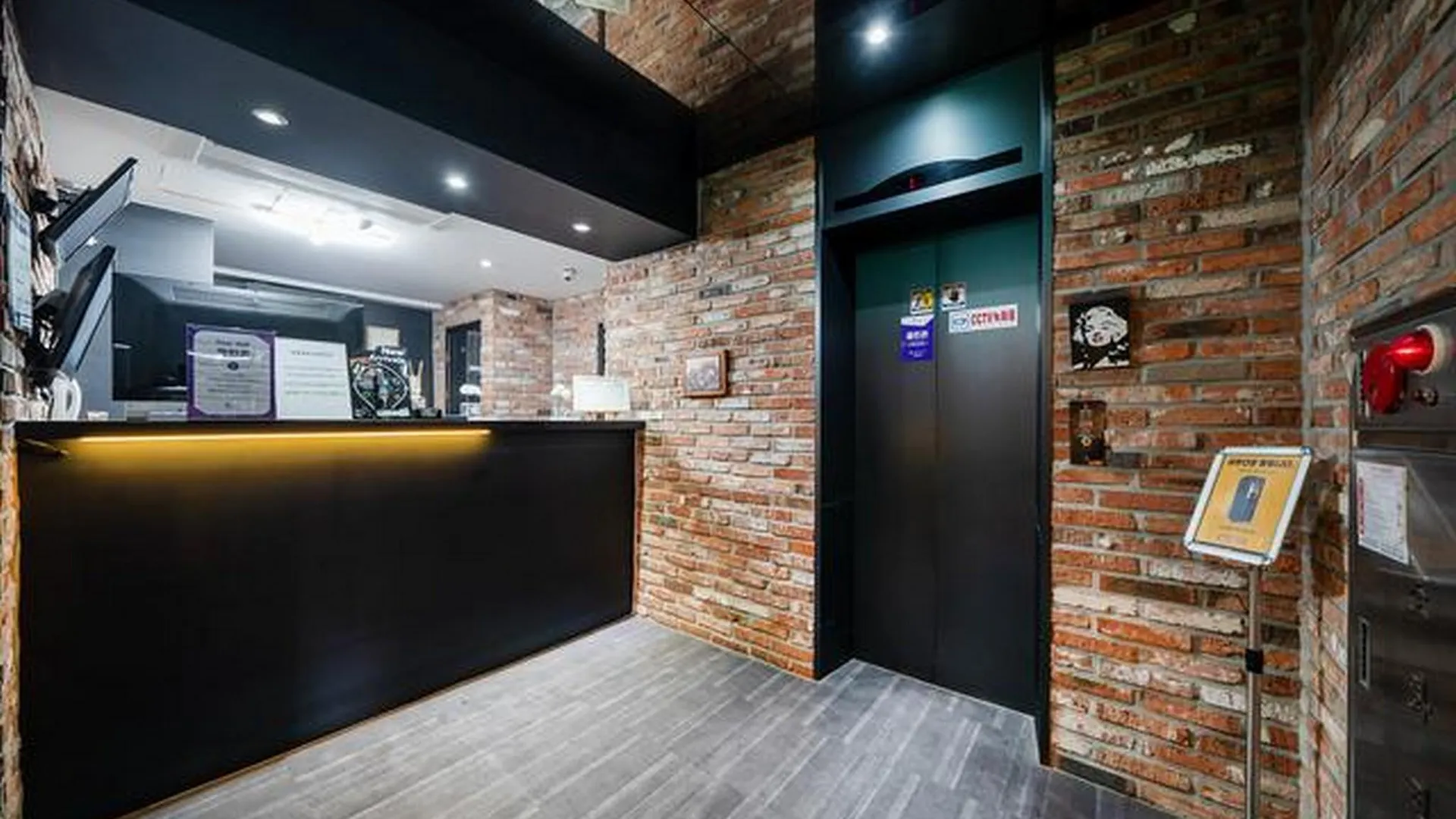 수원 수원 메릴린 호텔 외관