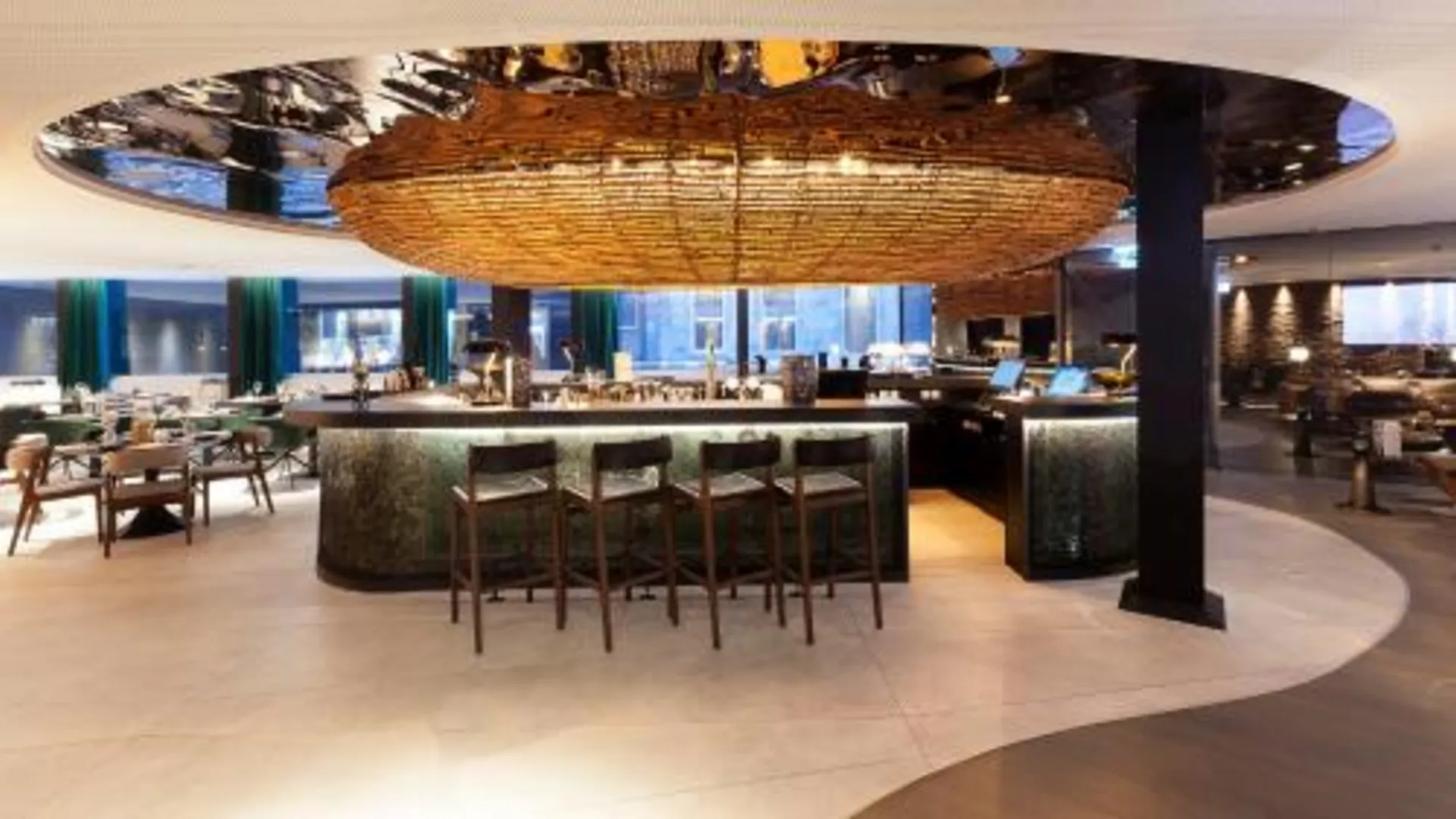 포르투 Porto Royal Bridges Hotel 4성급 호텔 외관