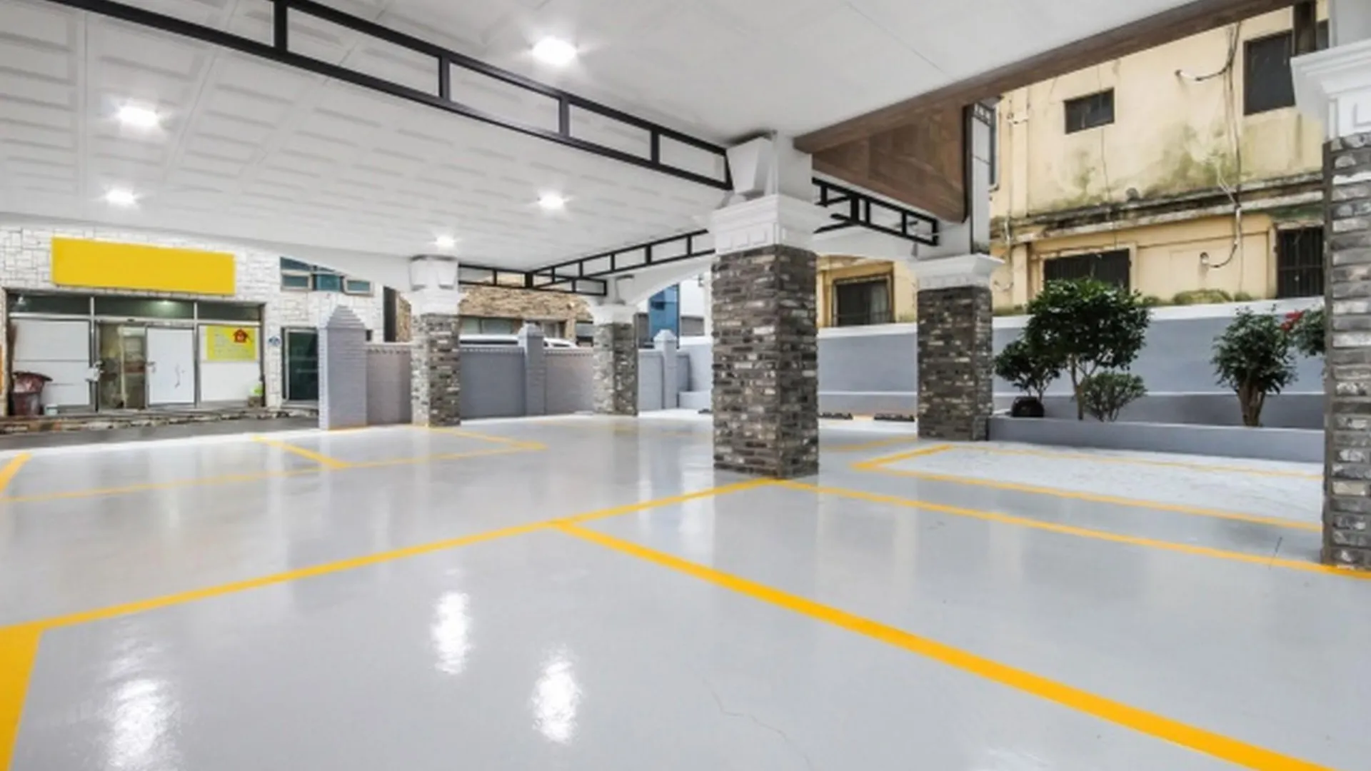 사천 삼천포 코모도 모텔 호텔 수영장