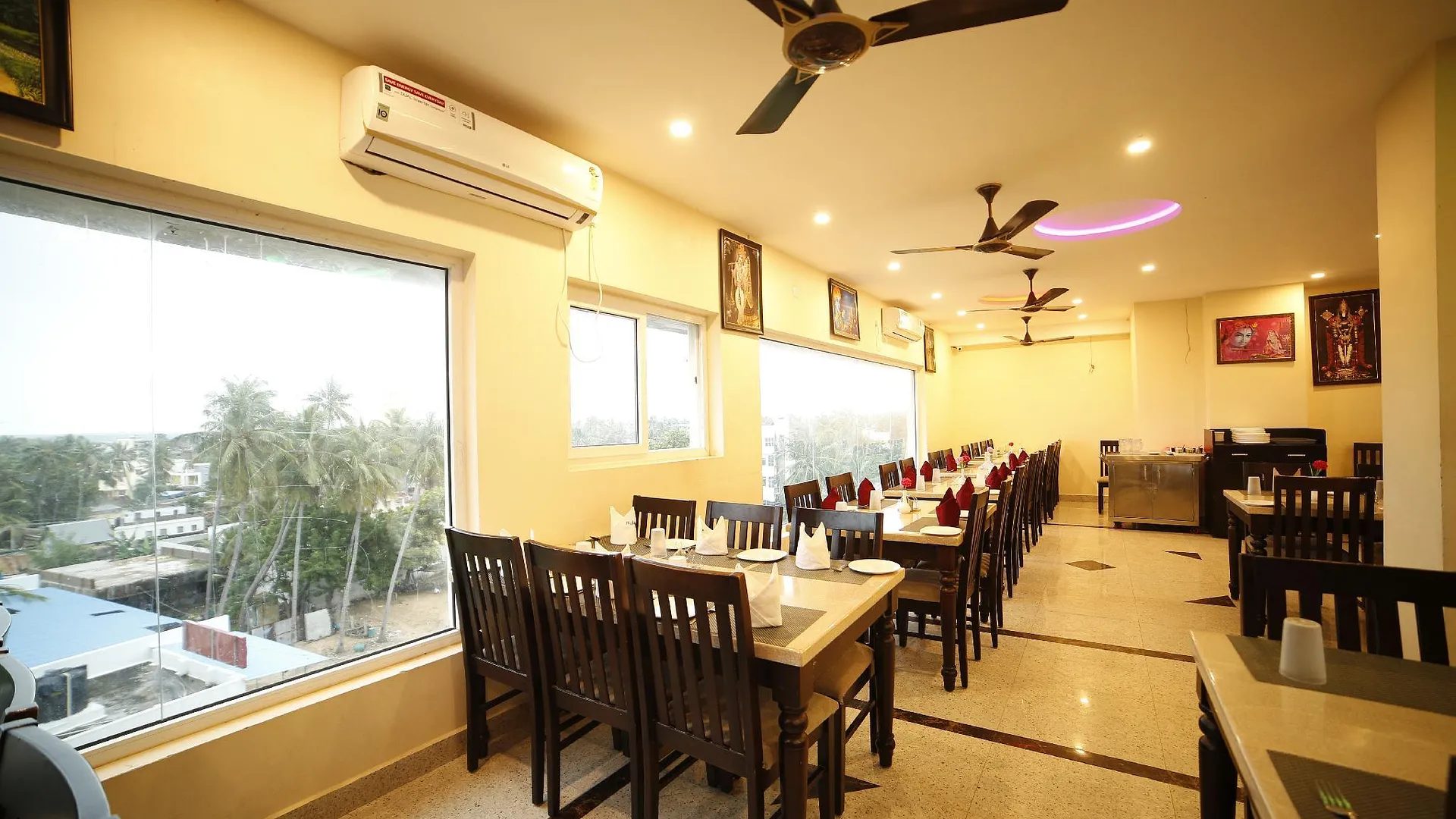 람메스와람 호텔 라가벤드라 3성급 호텔 객실