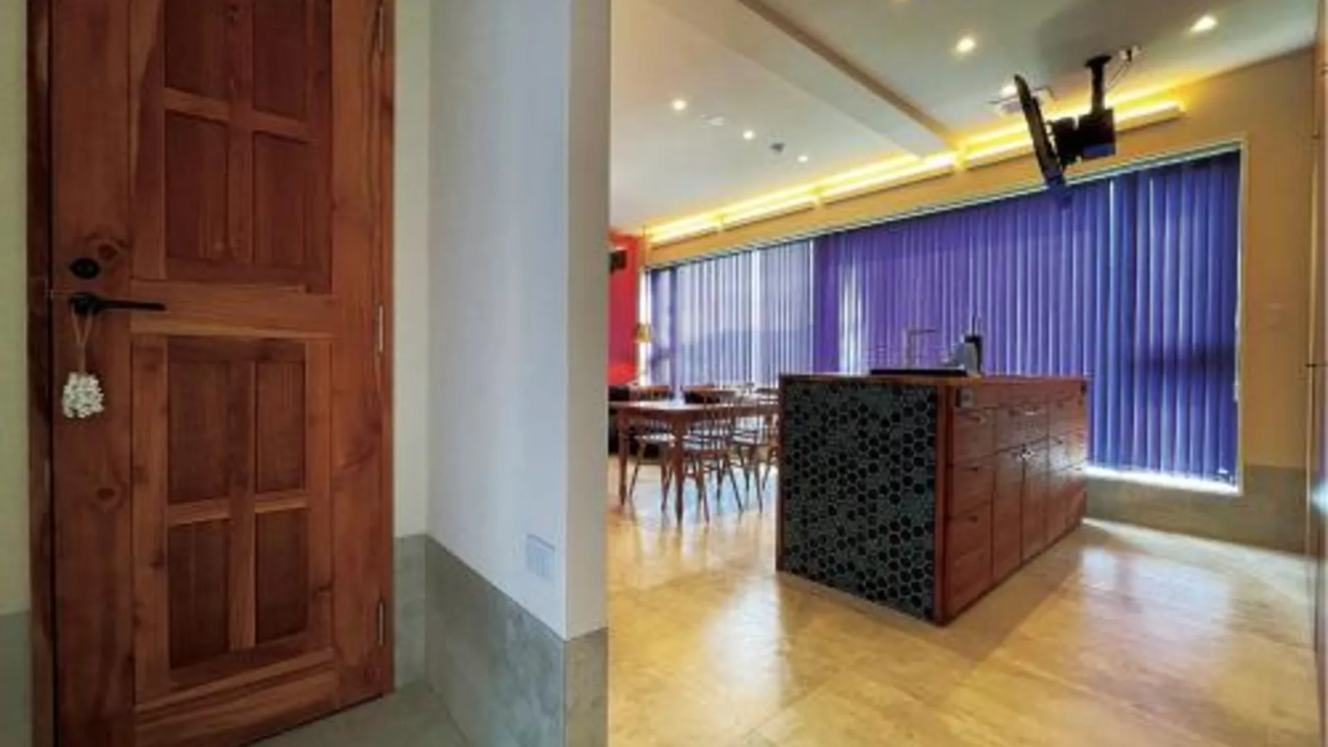 오키나와 본섬 츄락스 오키나와 요미탄【디자이너 콘도미니엄 호텔】 4성급 호텔 외관