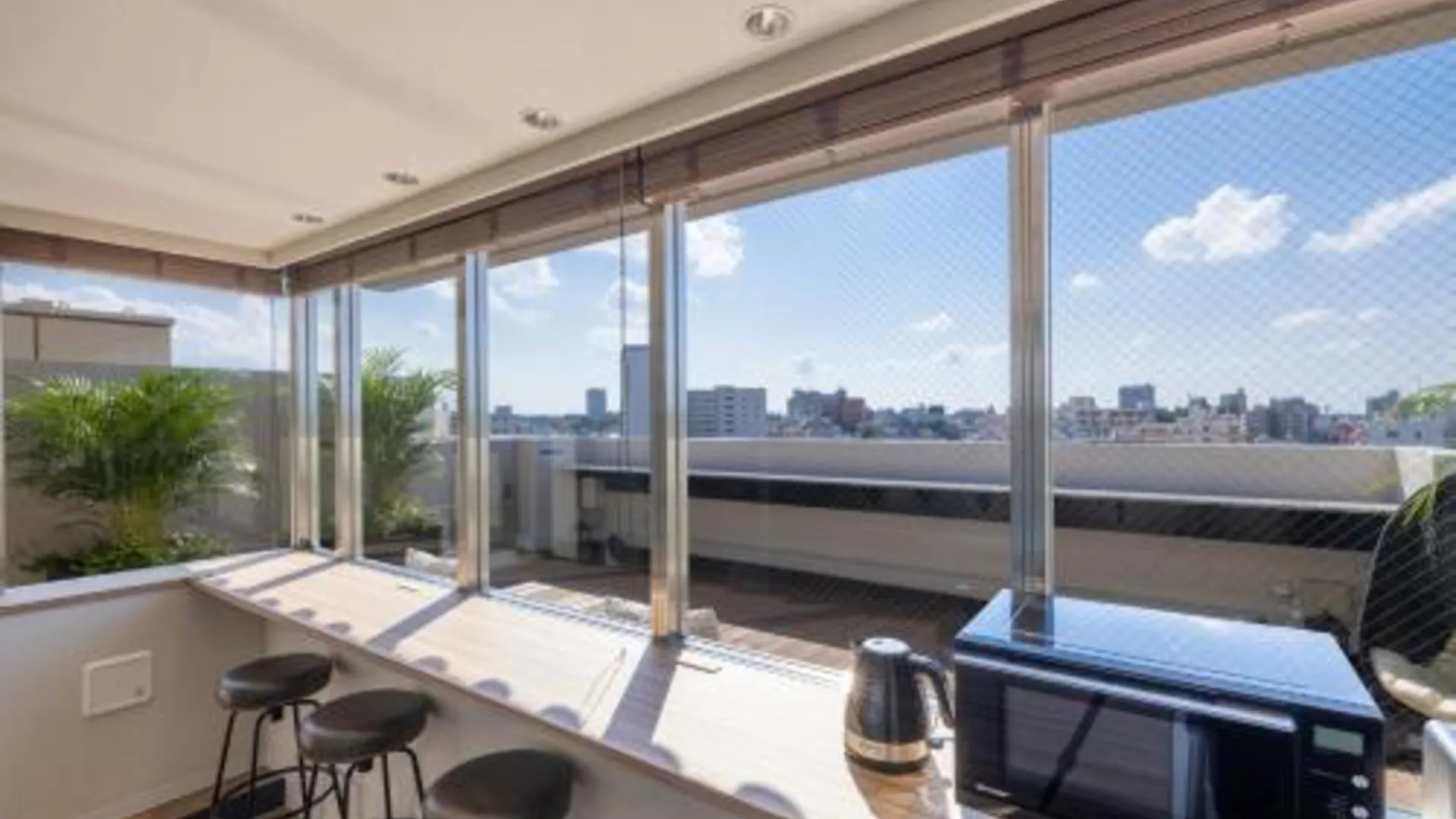 오키나와 본섬 ALPHABED INN Naha Kokusai Street EAST 2성급 호텔 전망