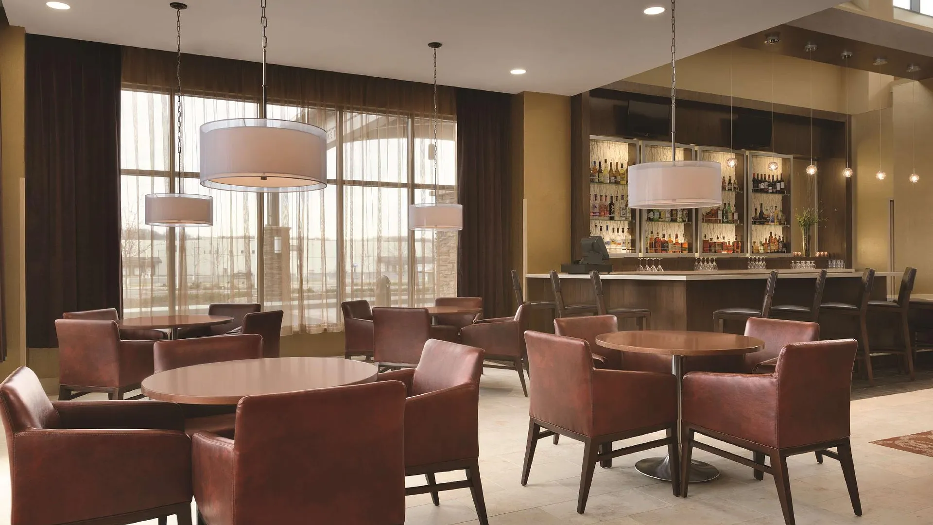 노스 캔톤 (OH) Embassy Suites by Hilton Akron Canton Airport 4성급 호텔 수영장