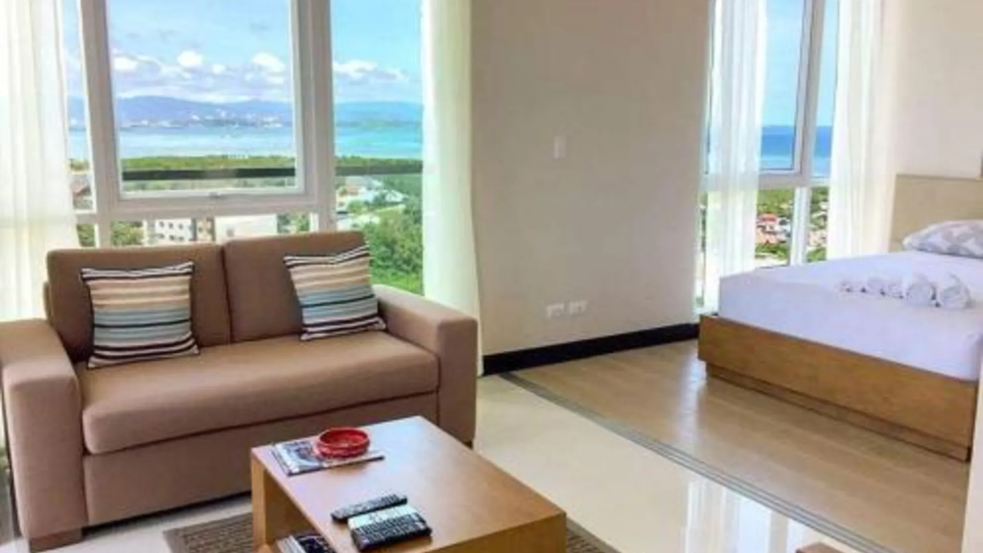 세부 막탄 뉴타운 비치 콘도 2성급 게스트하우스 스위트룸