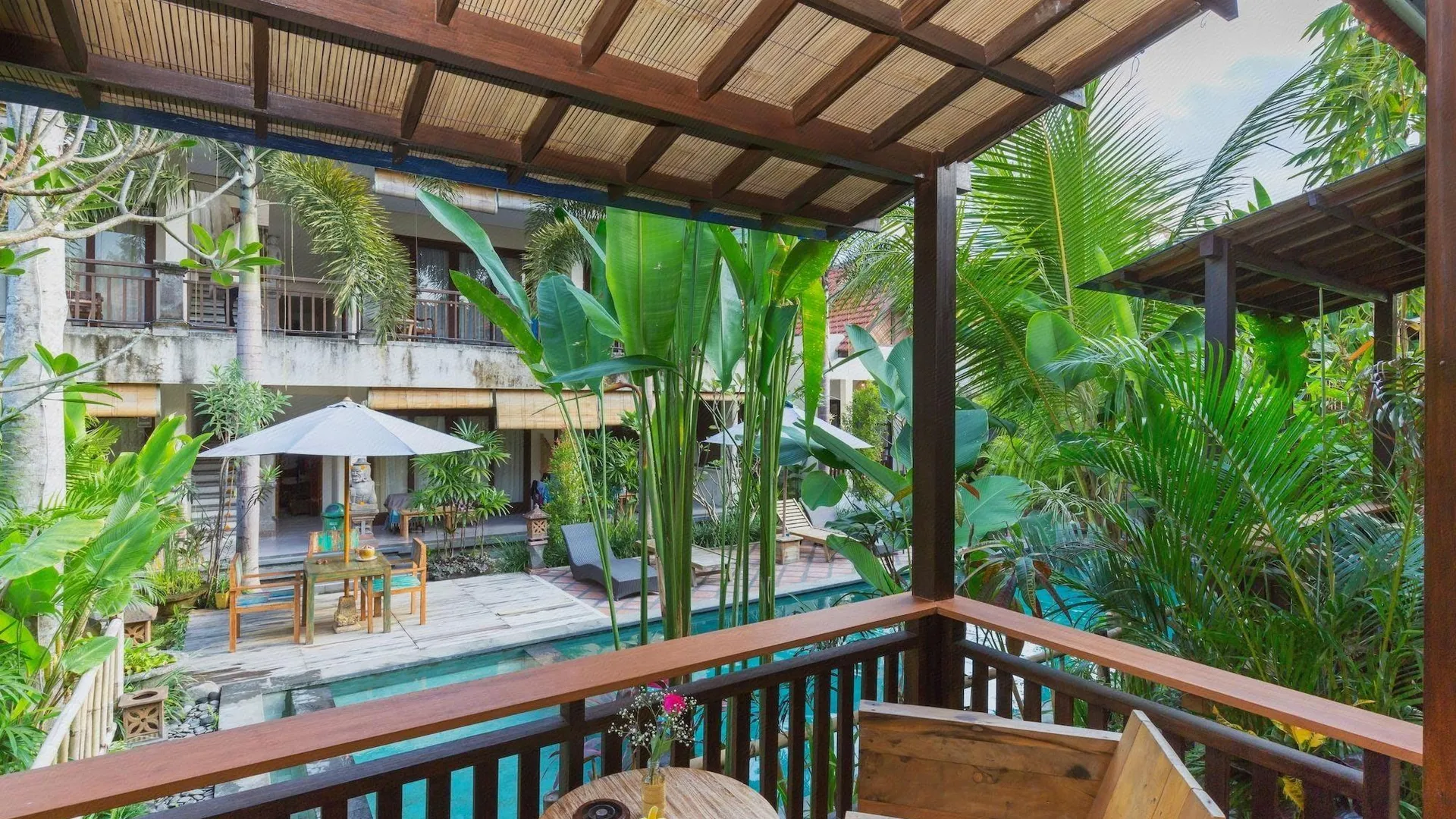 발리 메루다니 부티크 호텔 호텔 수영장