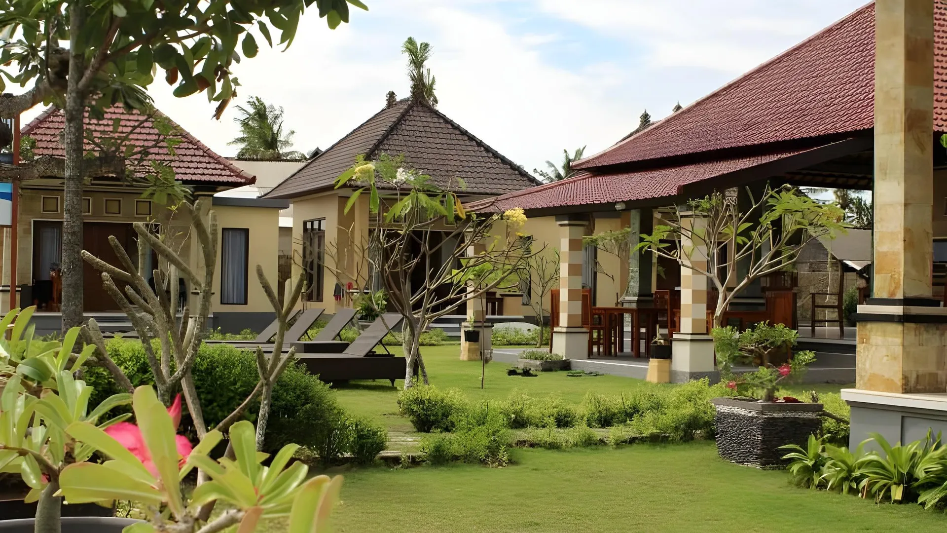 발리 요기 비치 방갈로 2성급 호텔 스위트룸