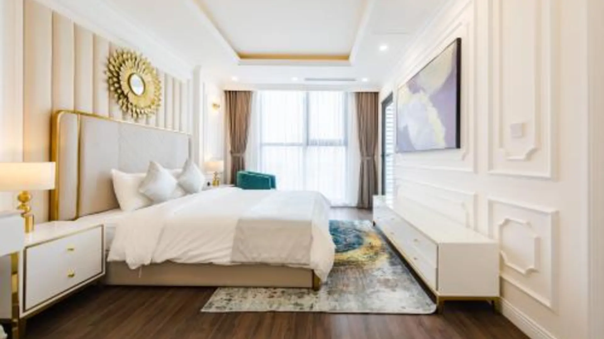 하노이 파이브 스타 웨스트레이크 1-4층 호텔 앤 서비스 아파트먼트 5성급 호텔 스위트룸