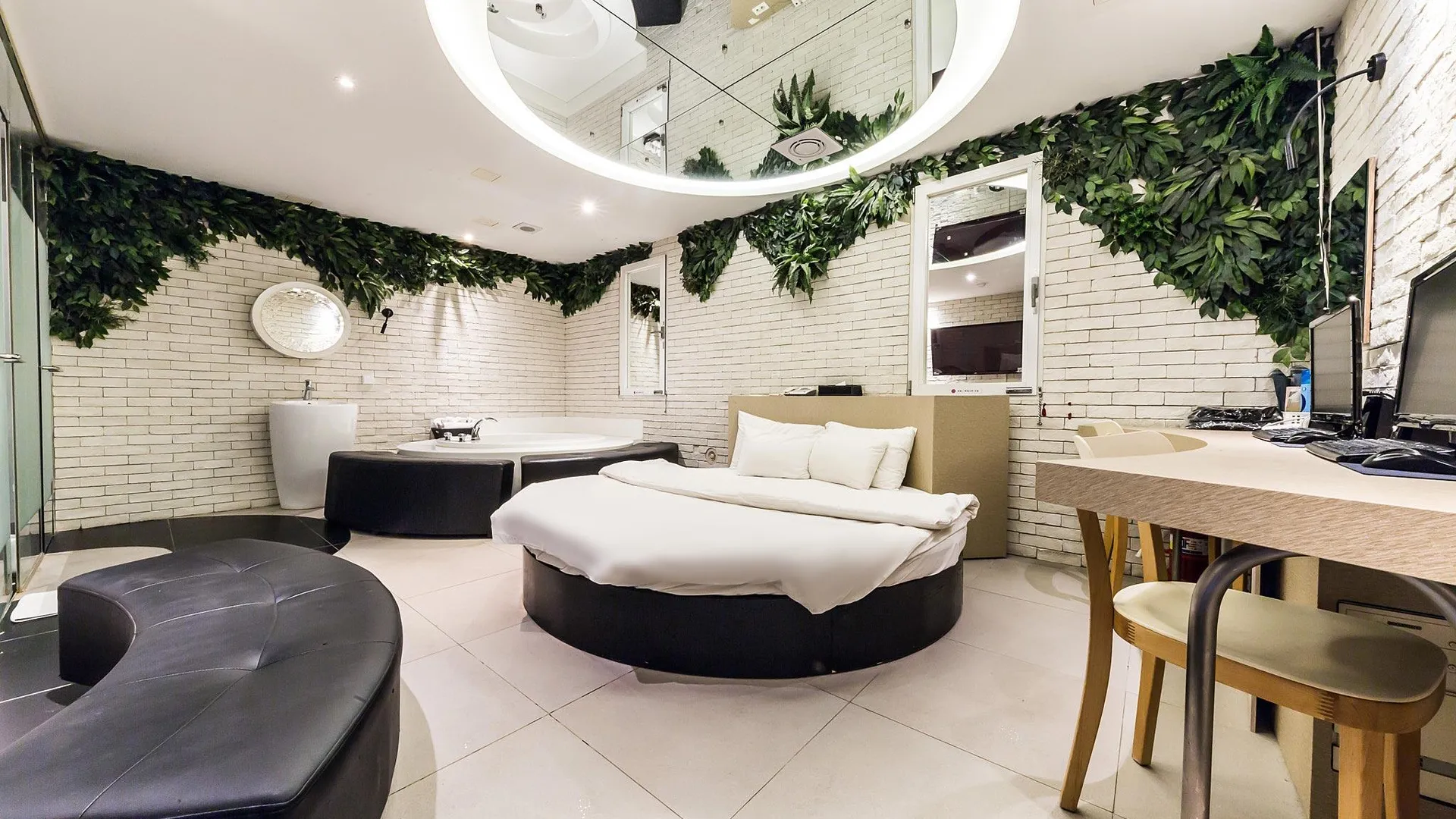 서울 영등포 호텔 갤럭시 호텔 스위트룸