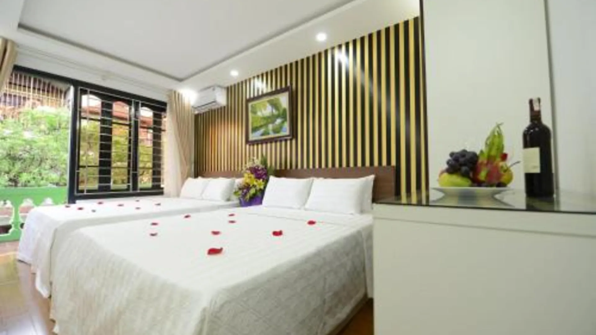 하노이 하노이 골든 호스텔 2성급 호텔 스위트룸