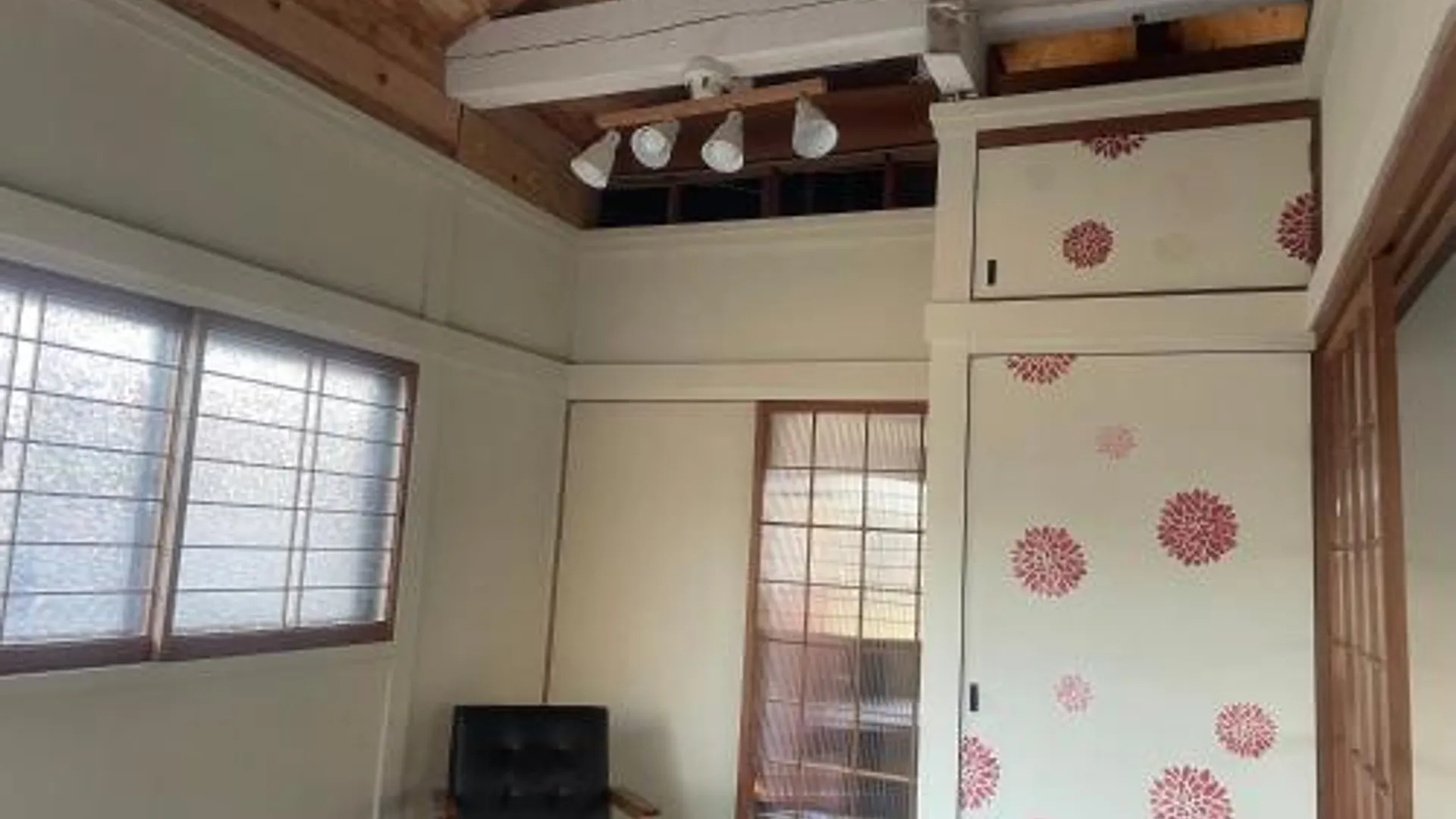 고베 Hakuna Matata 3성급 싱글룸 레스토랑