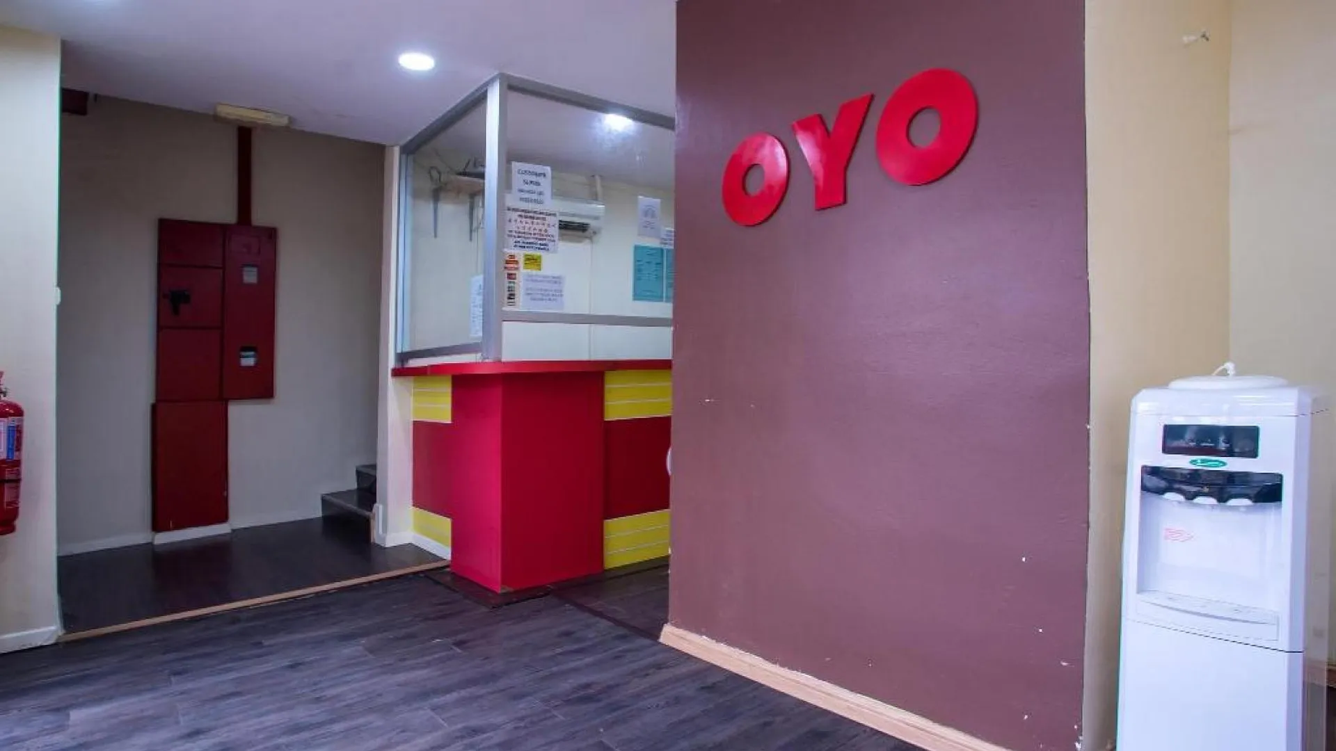 샤알람 Hotel O Taj (seksyen 13) 2성급 호텔 외관