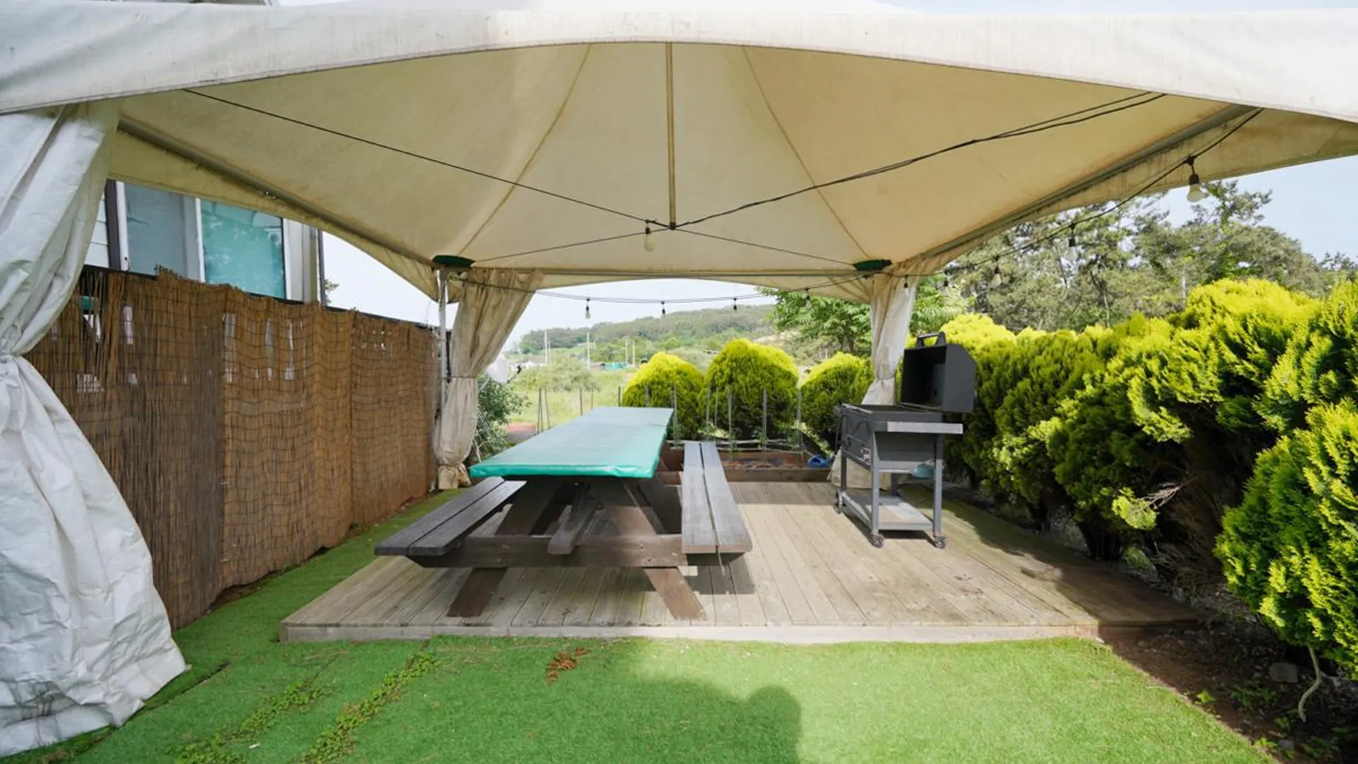 보령 보령 비치하우스펜션 2성급 게스트하우스 수영장