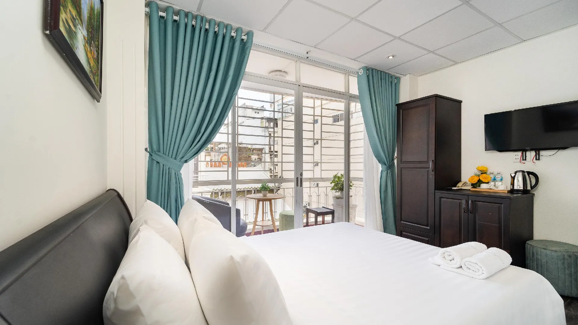 호치민 엘오라 - 부이비엔 워킹 스트리트 2성급 호텔 스위트룸