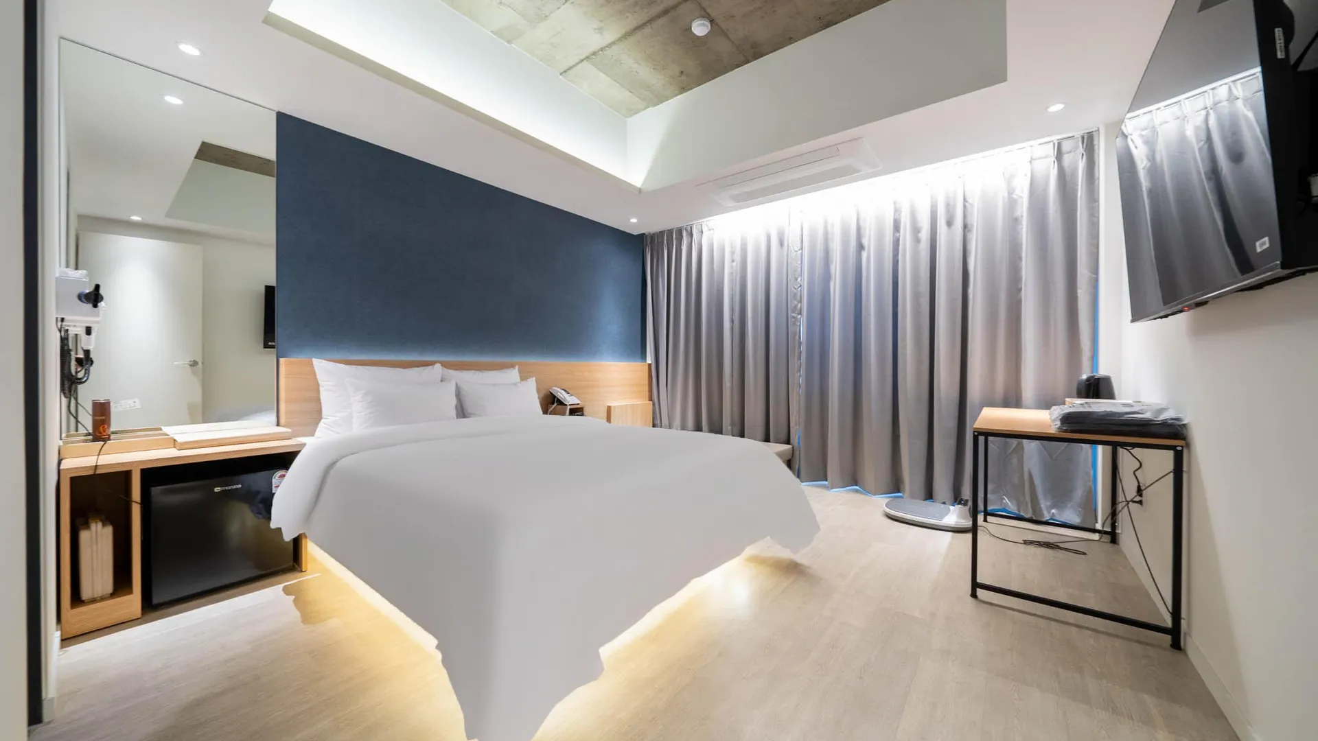 시흥 시흥(정왕동) 퀸즈데이 호텔 스위트룸