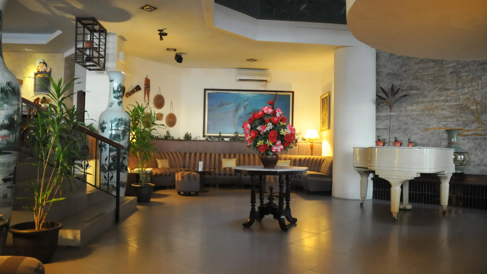 마카사르 로사리 비치 호텔 마카사 3성급 호텔 외관