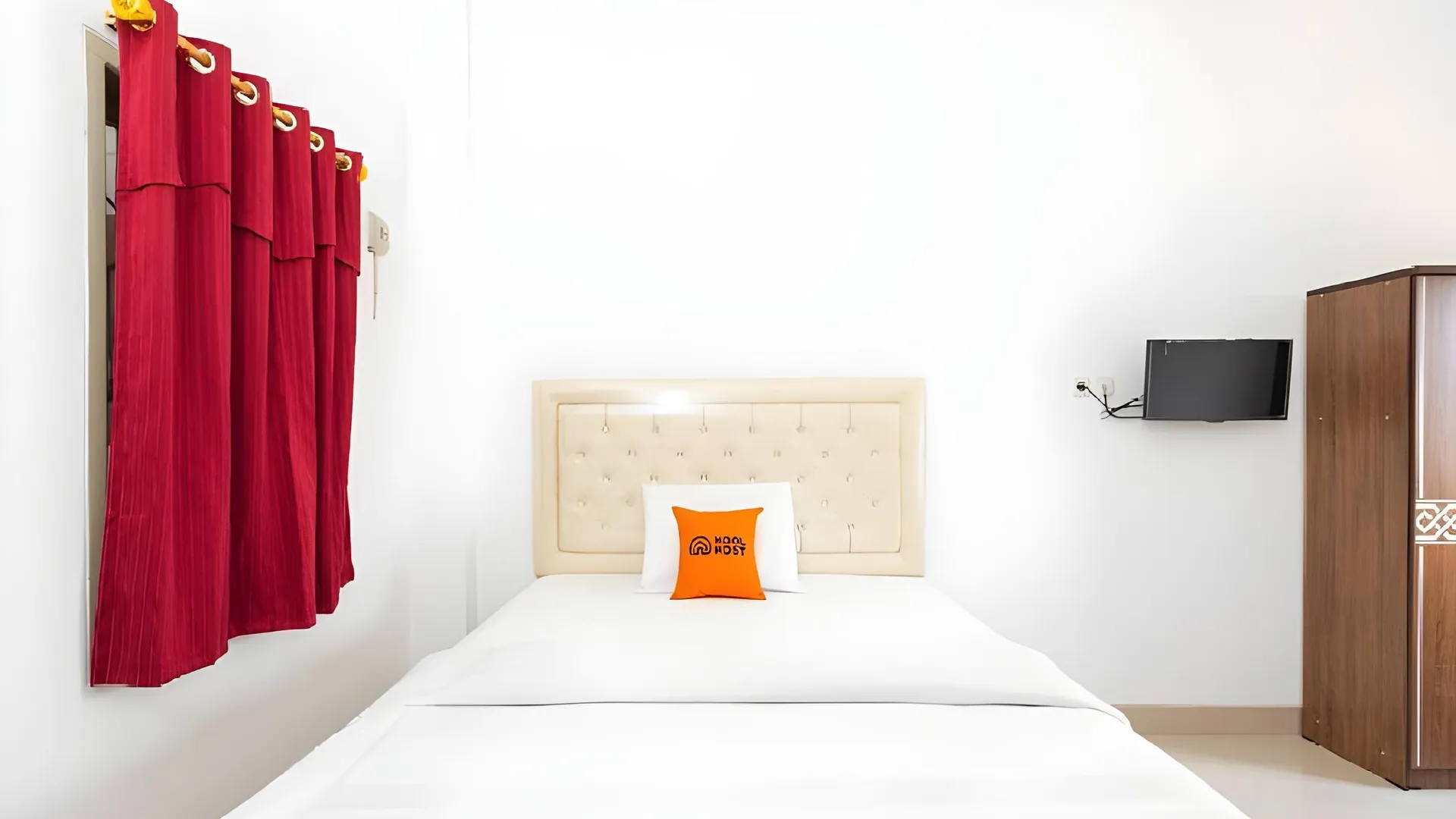 마카사르 Fortuner Homestay Syariah Makassar Mitra RedDoorz 2성급 게스트하우스 스위트룸