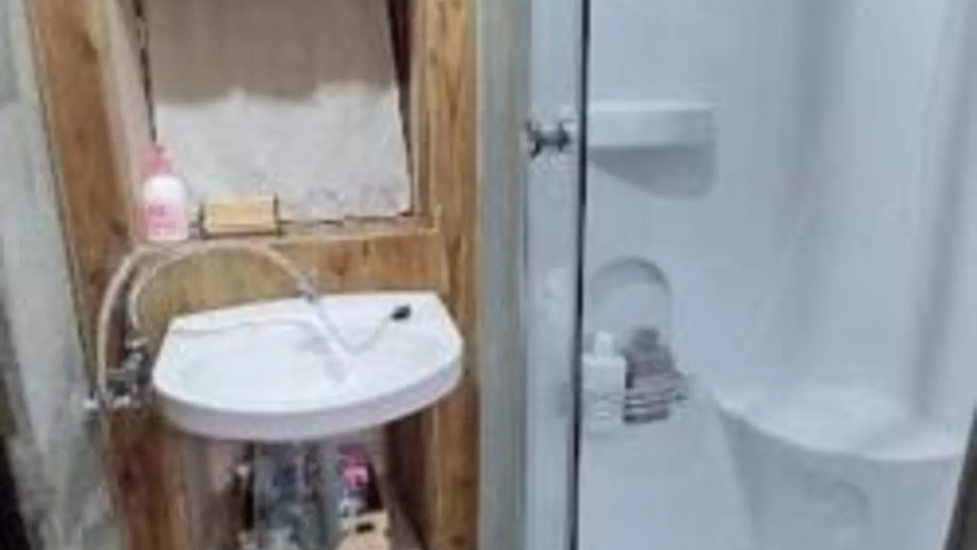 오사카 난바의 프라이빗 하우스 (25m², 침실 1개, 프라이빗 욕실 1개) 2성급 게스트하우스 스위트룸