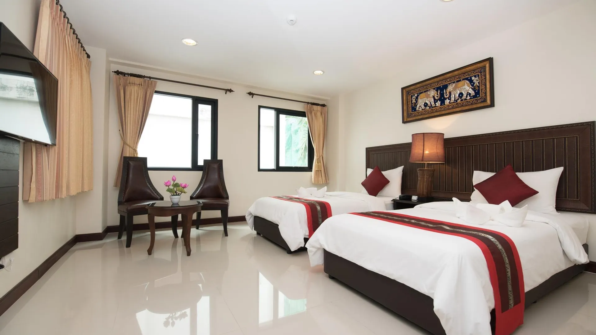 방콕 트루 시암 랑남 호텔 3성급 호텔 스위트룸