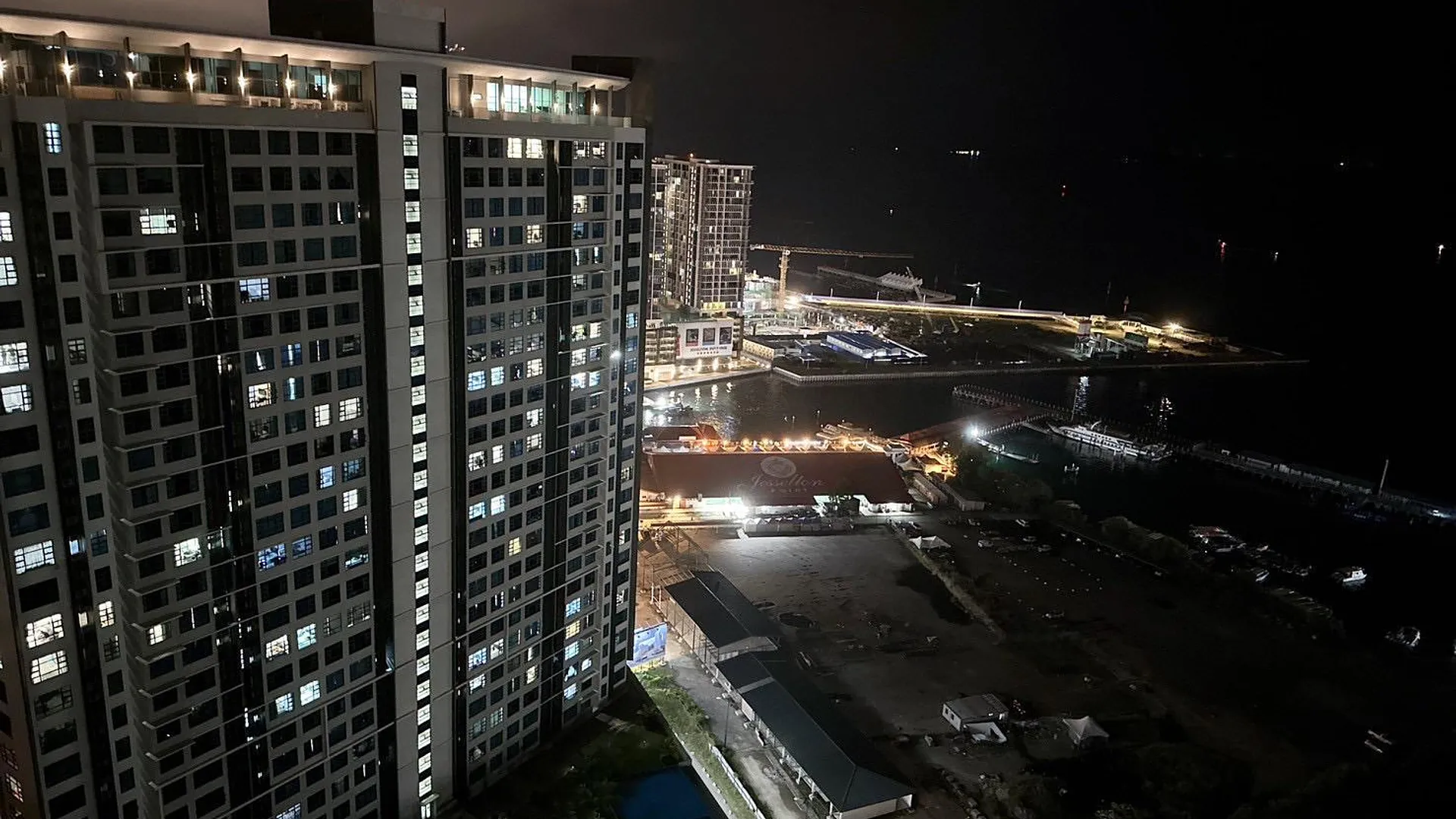 코타키나발루 쿠알라 펜유의 아파트먼트 (65m², 침실 2개, 프라이빗 욕실 2개) 3성급 싱글룸 외관