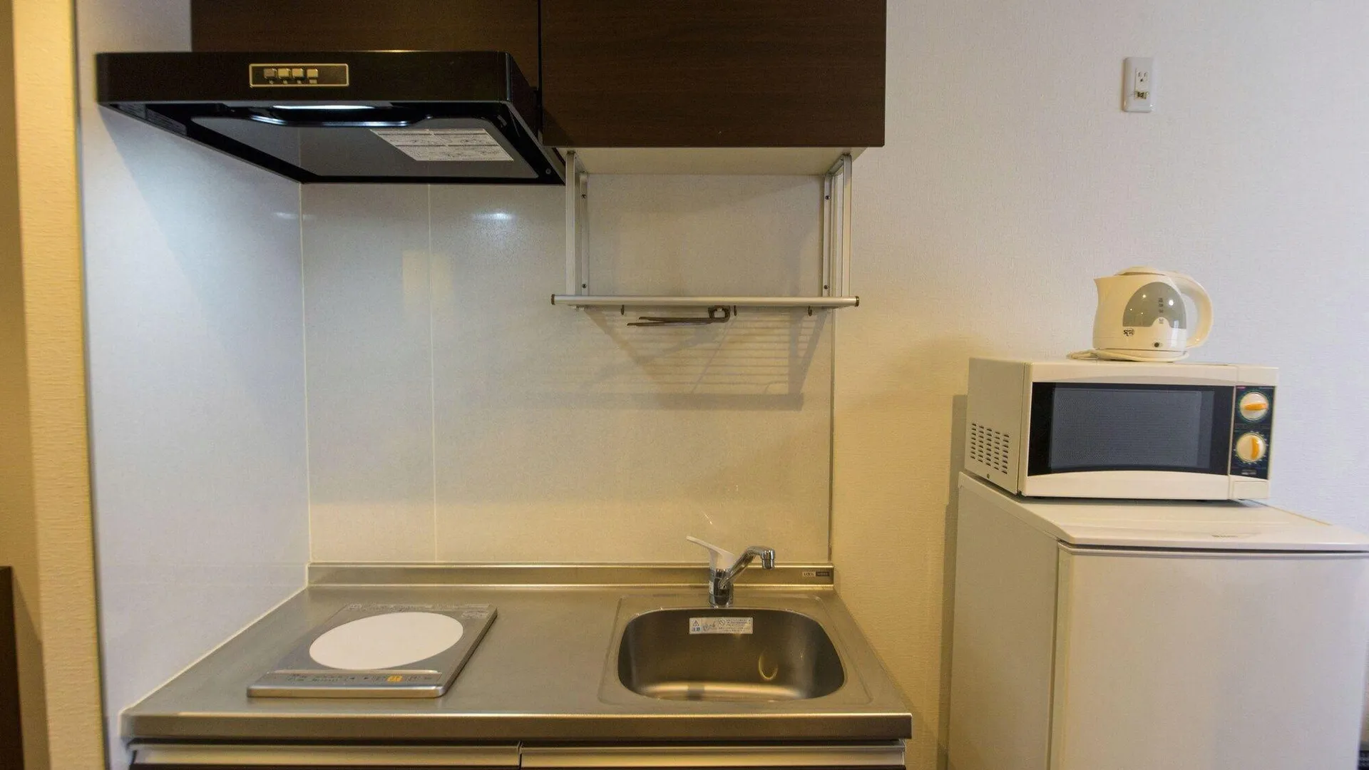 오키나와 본섬 미스터 긴조 바이올렛 2성급 호텔 레스토랑