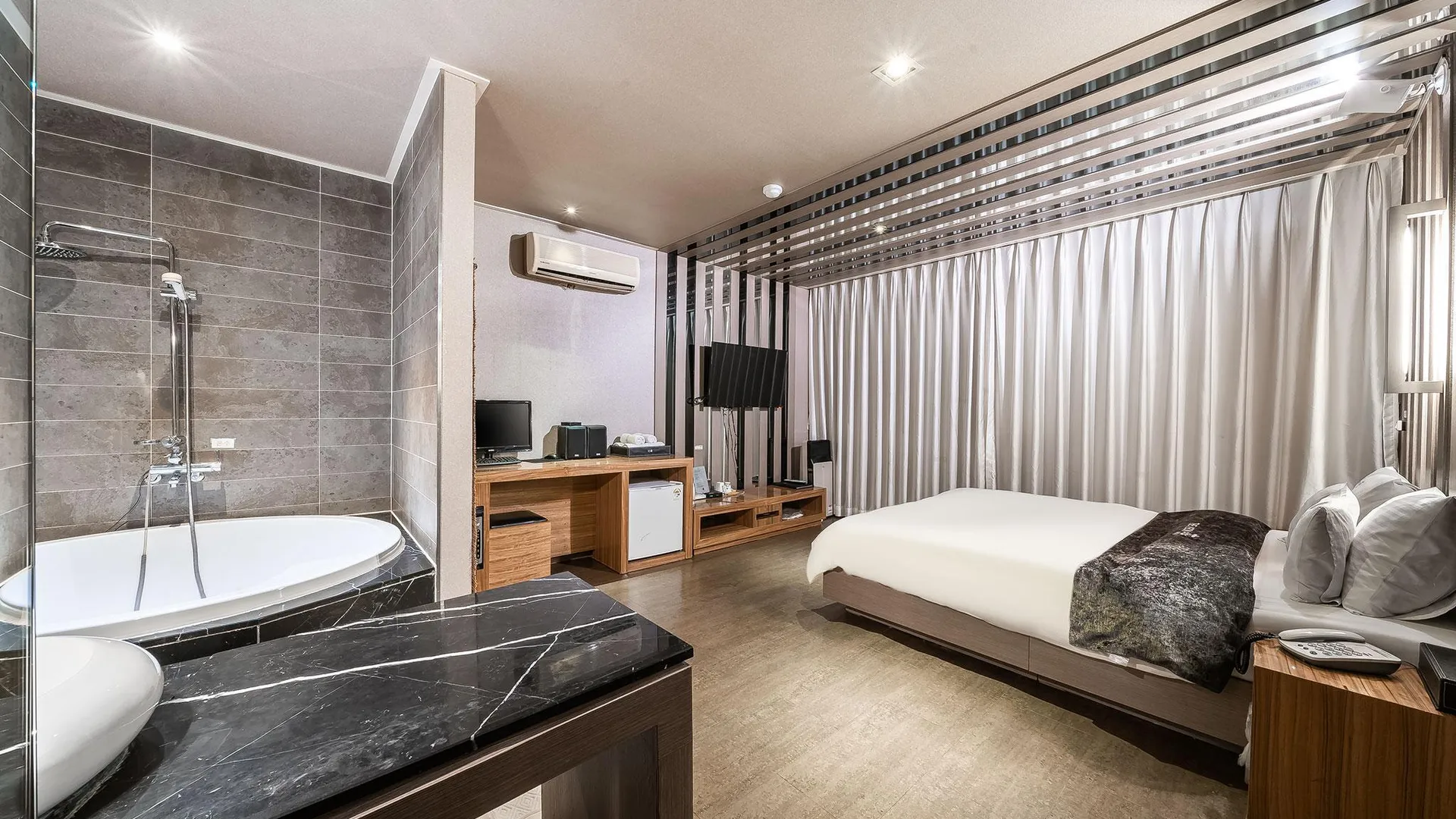 시흥 월곶 호텔 연 호텔 스위트룸