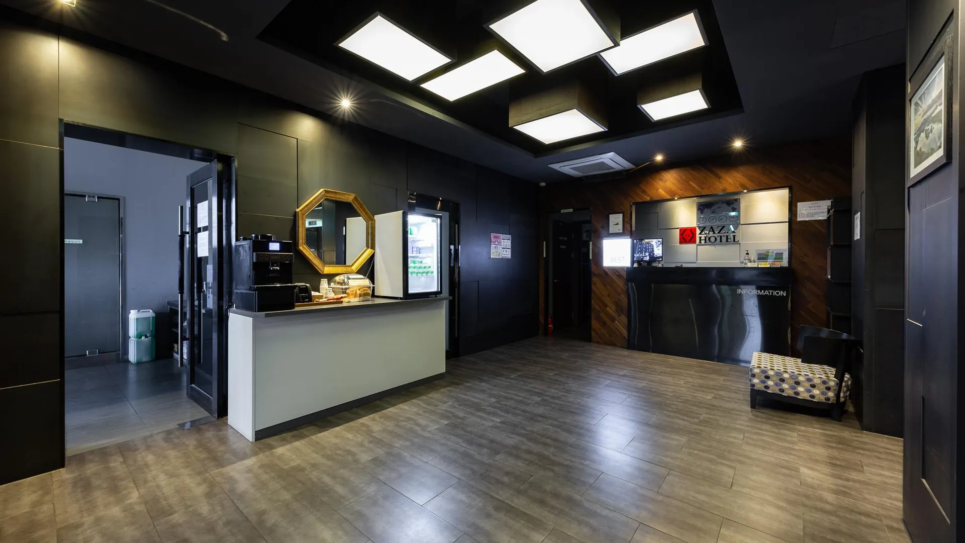 수원 예산 자자호텔 3성급 호텔 로비