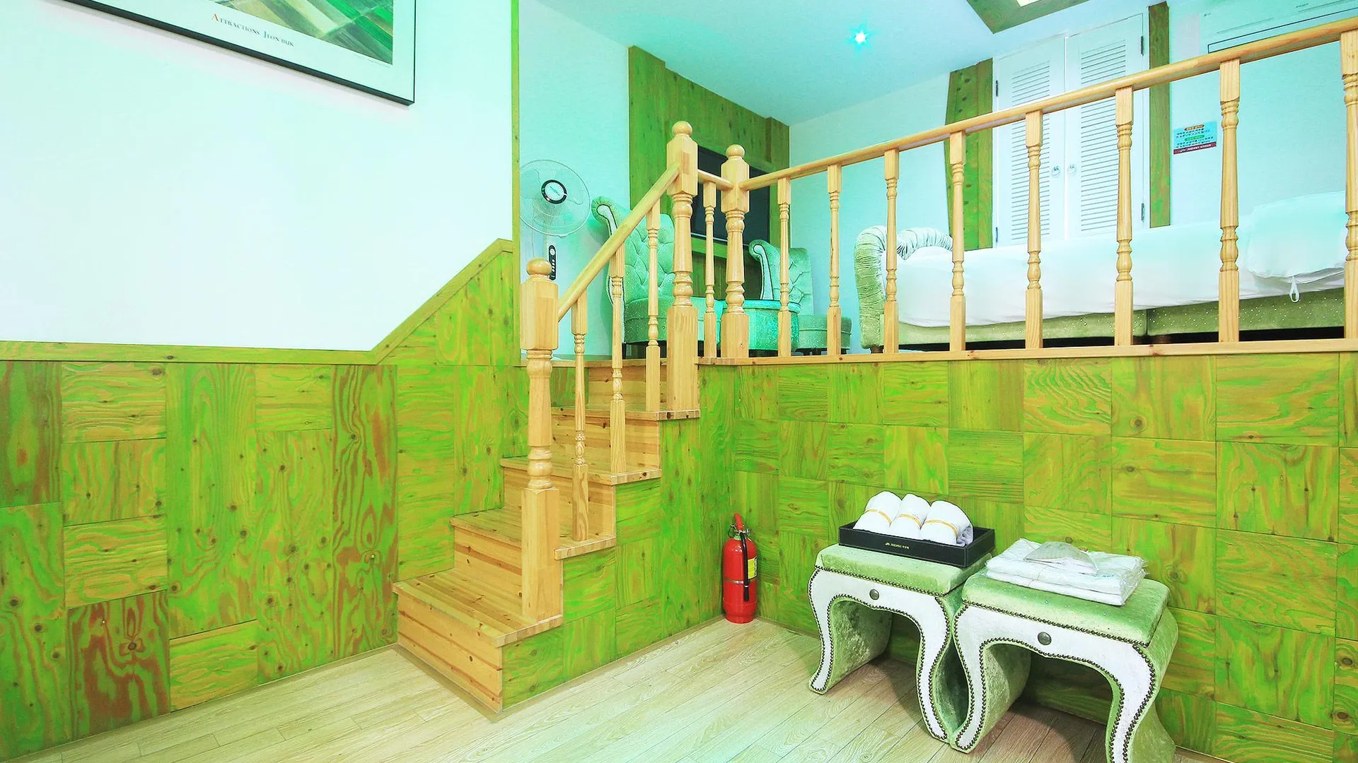 전주 전주 금암동 이카로스 드라이브인 무인텔 호텔 외관