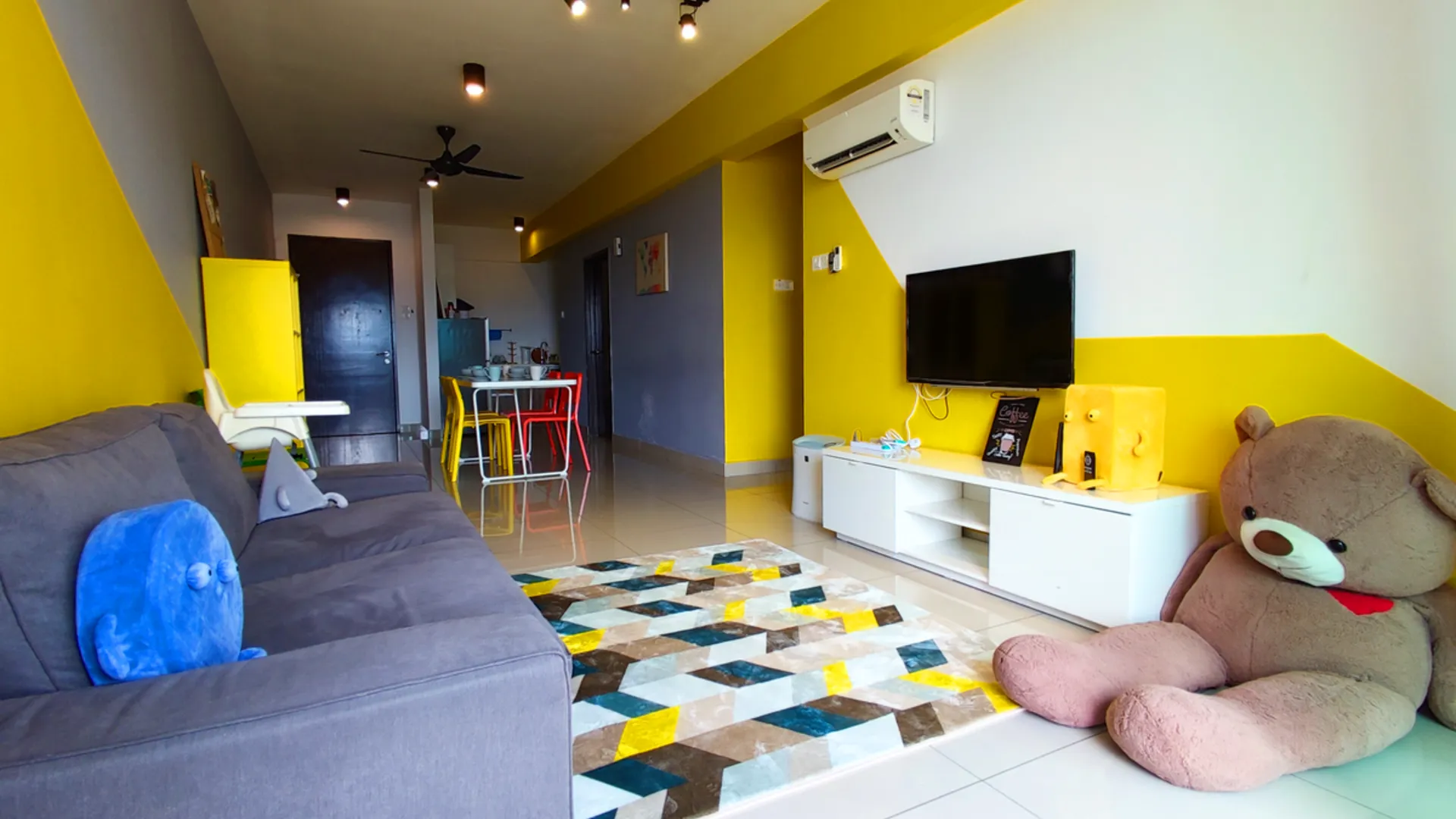 이포 캄풍 쿠차이의 프라이빗 하우스 (1000m², 침실 3개, 프라이빗 욕실 2개) 3성급 싱글룸 스위트룸