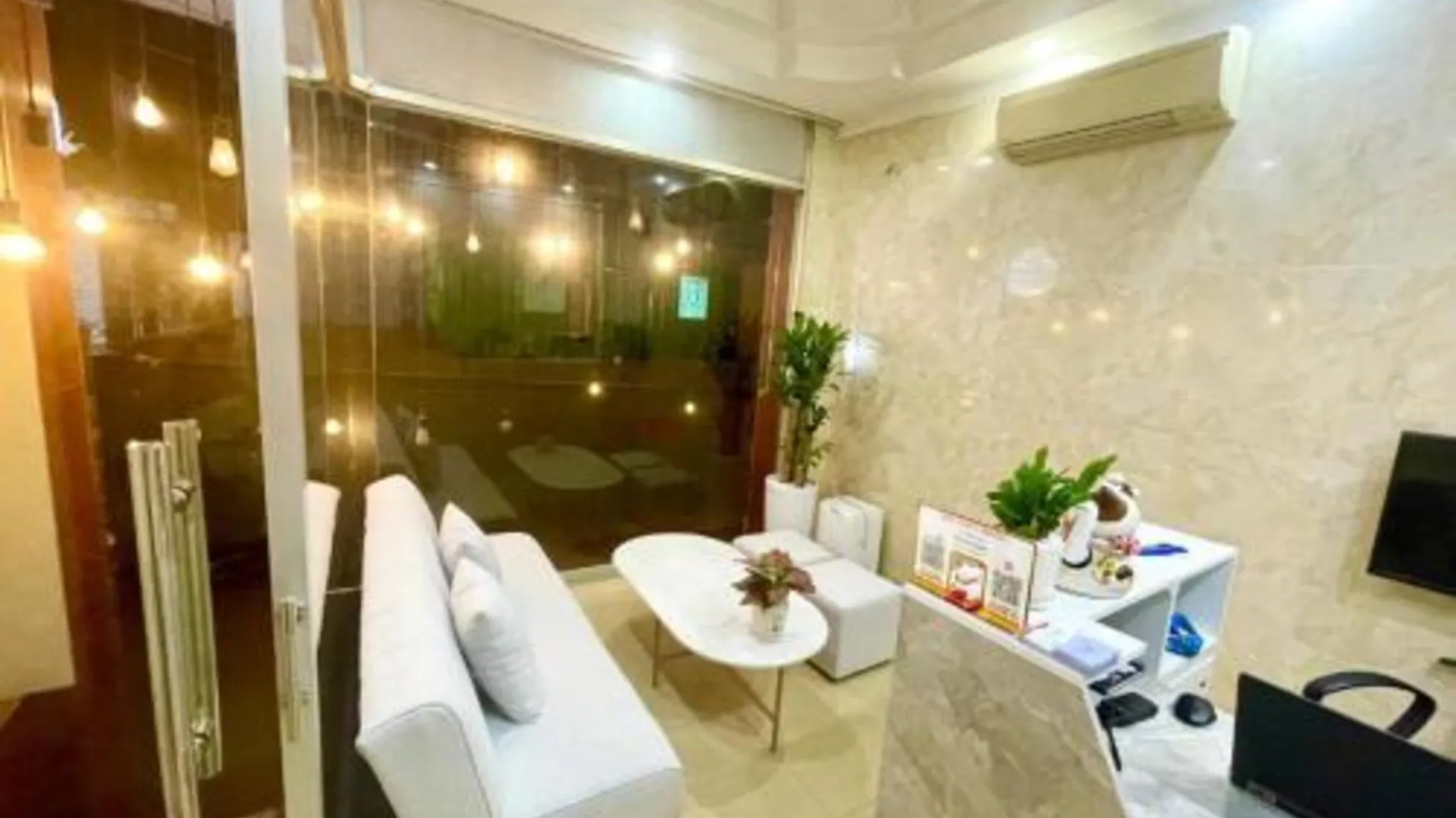 호치민 안 티엔 호텔 2성급 호텔 로비