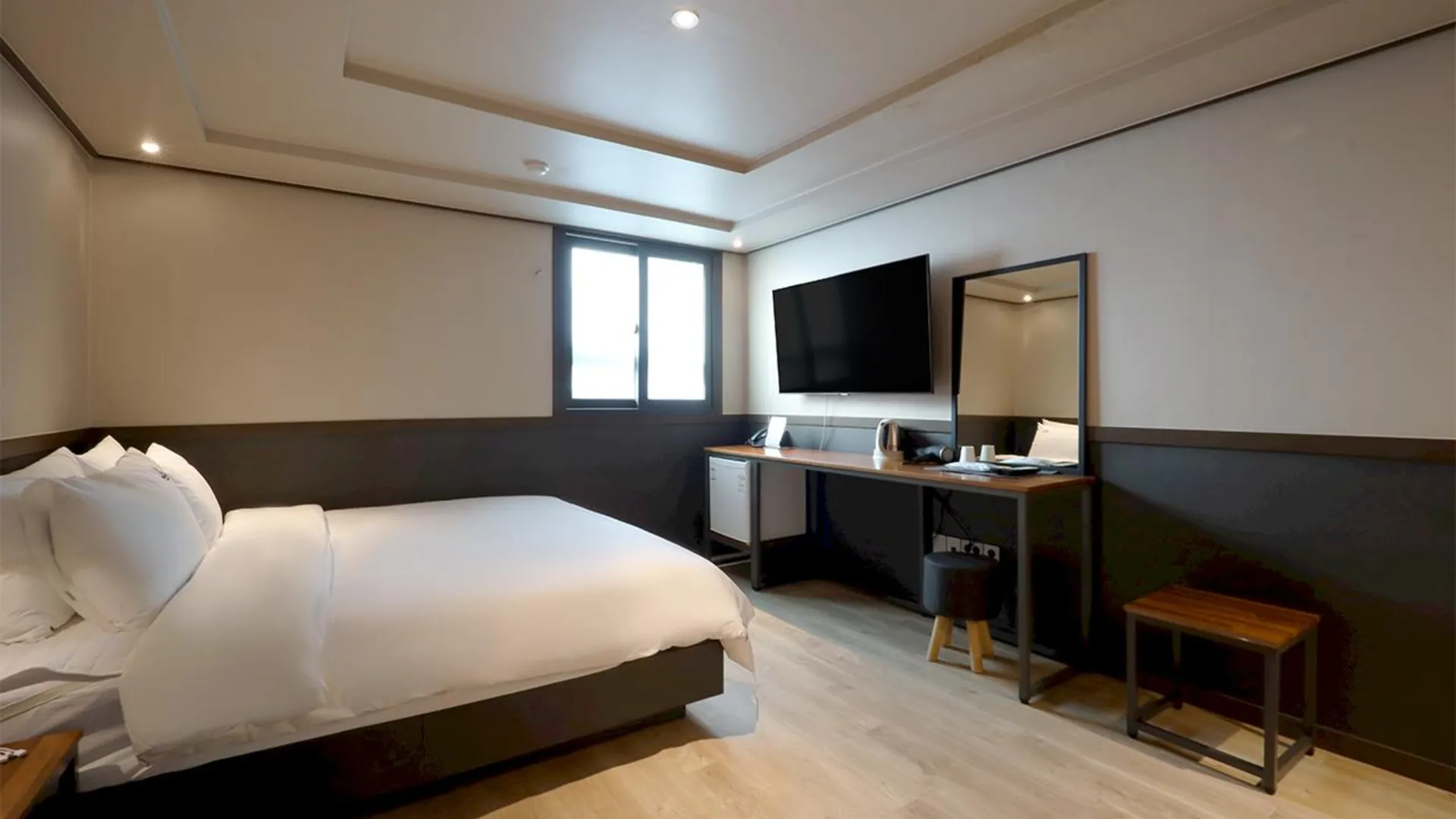 울산 호텔마르 울산삼산 1성급 호텔 스위트룸