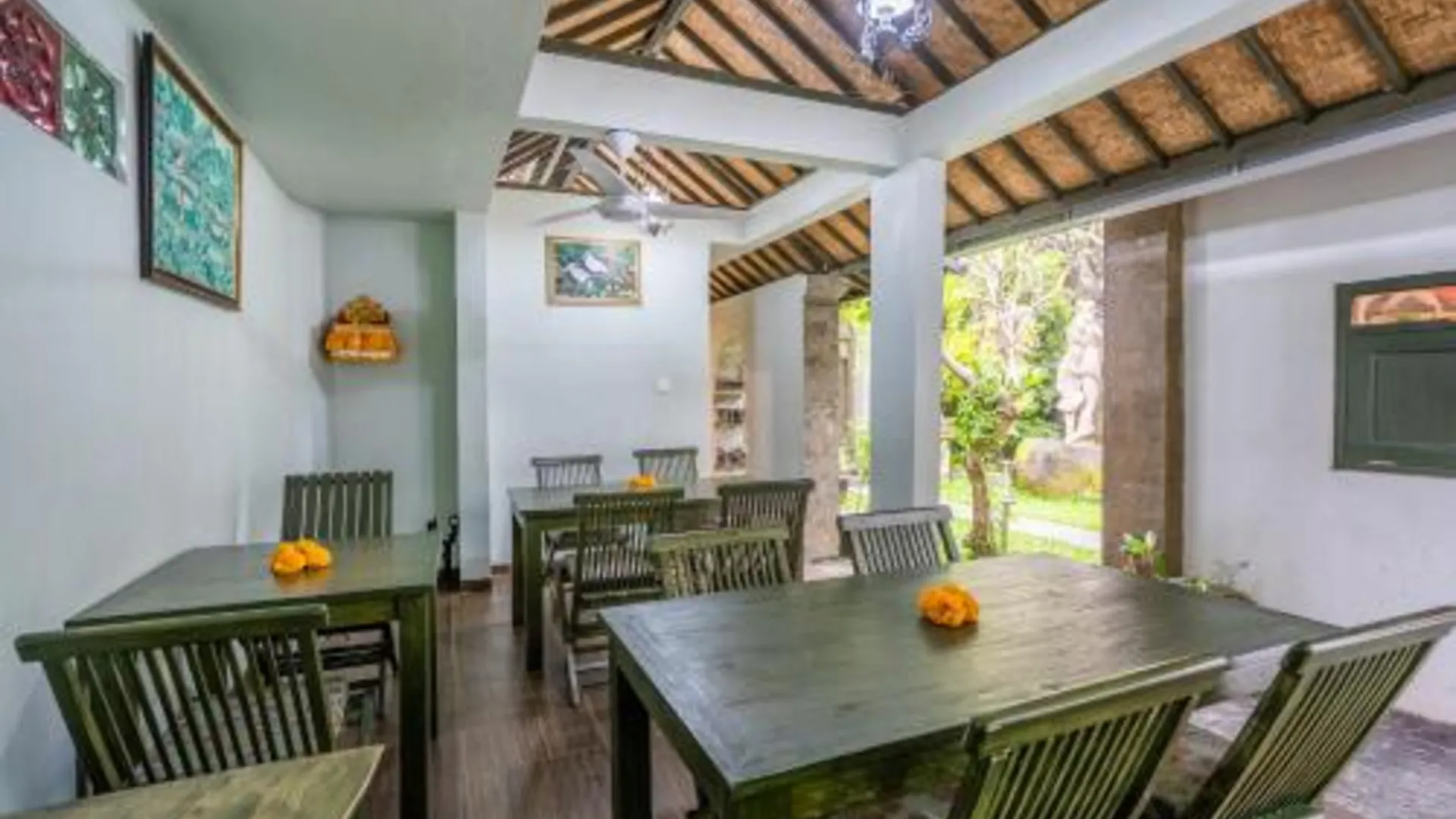 발리 헛츠 락 우붓 3성급 호텔 객실