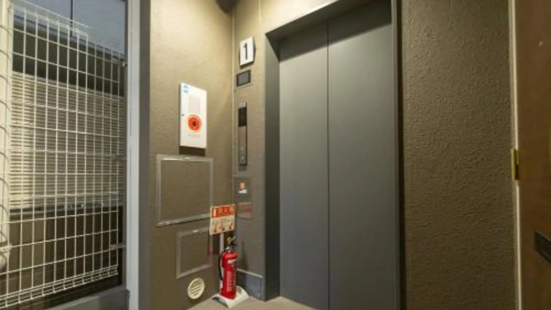 오사카 Unizen大国町店 4성급 싱글룸 객실