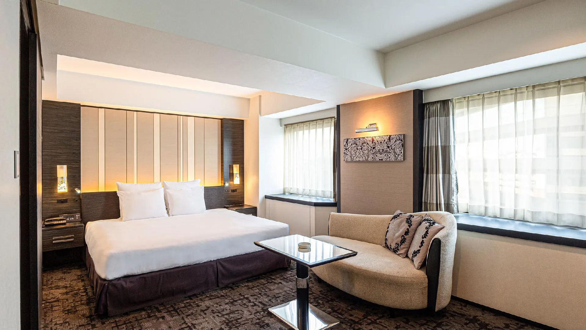 후쿠오카 ANA 크라운 플라자 후쿠오카 바이 IHG 4성급 호텔 스위트룸