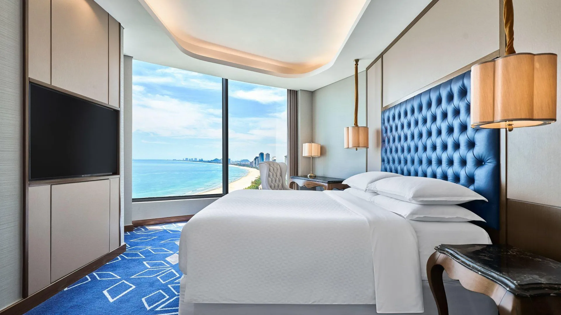 다낭 포 포인츠 바이 쉐라톤 다낭 5성급 호텔 스위트룸