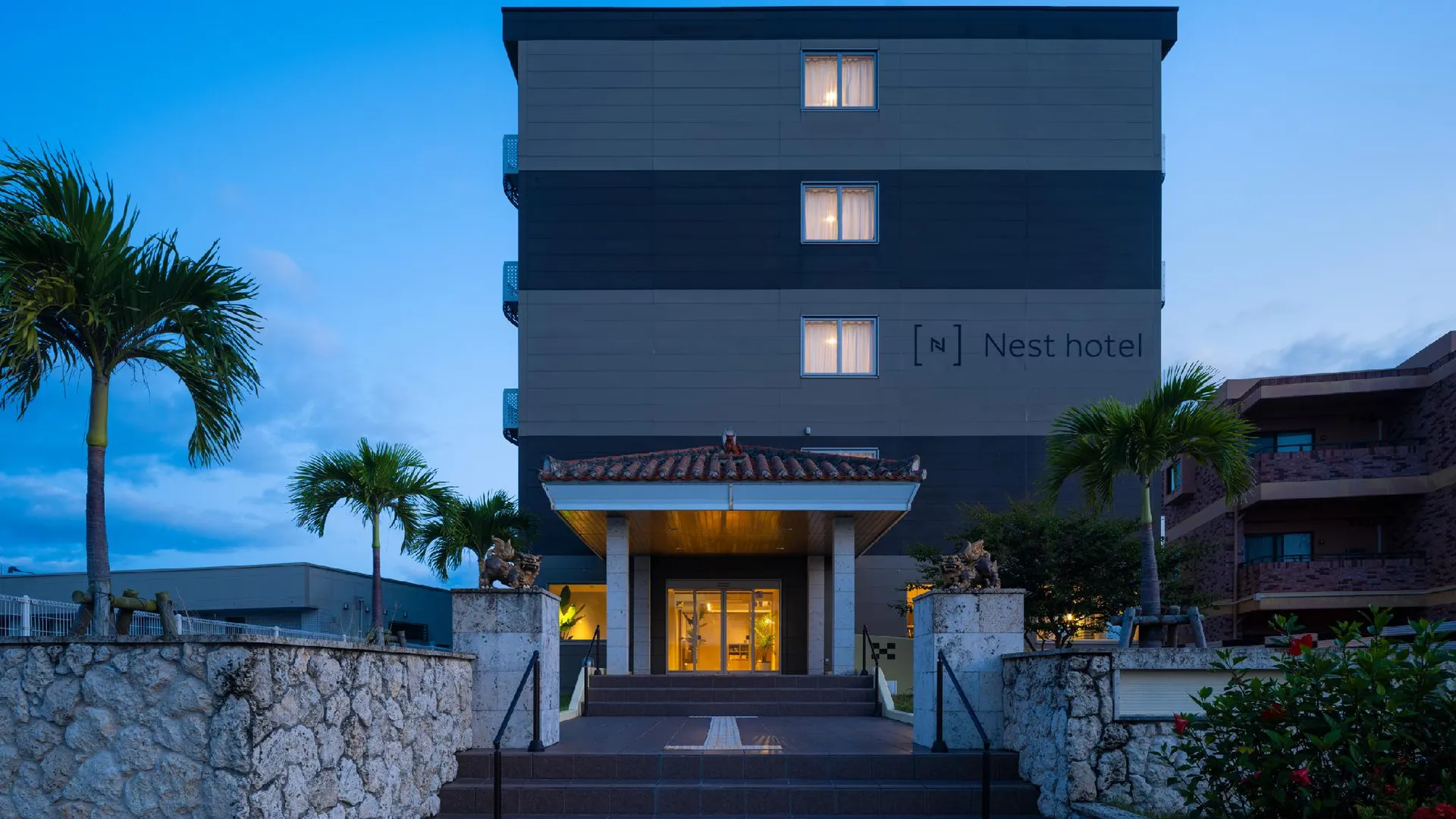 이시가키 네스트 호텔 이시가키 마에사토 비치 3성급 호텔 외관