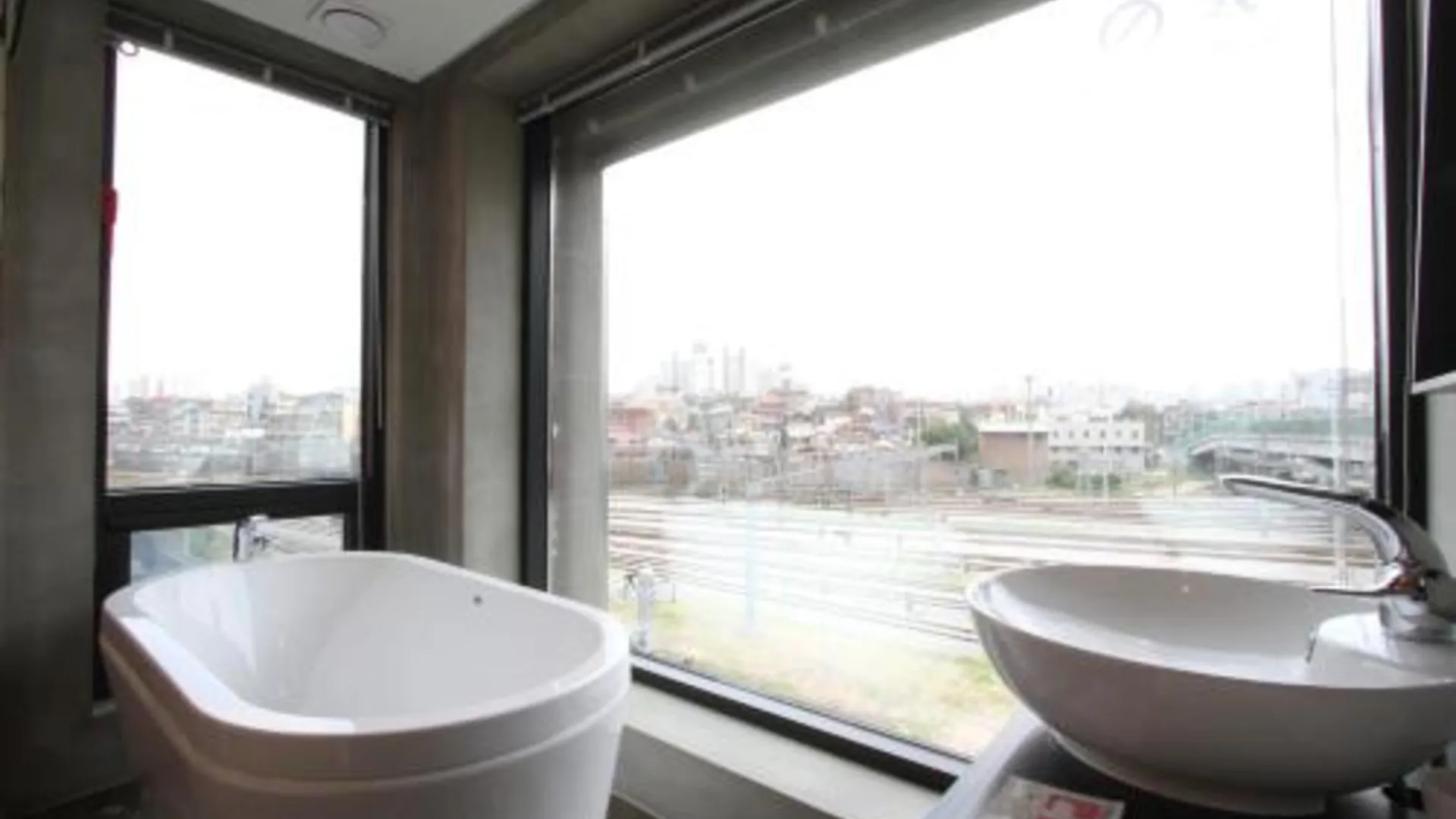 서울 청량리 31페이지 3성급 호텔 로비