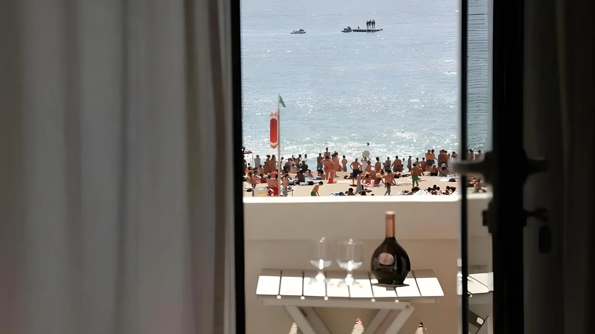 나자레 Hotel Cubata 2성급 호텔 외관