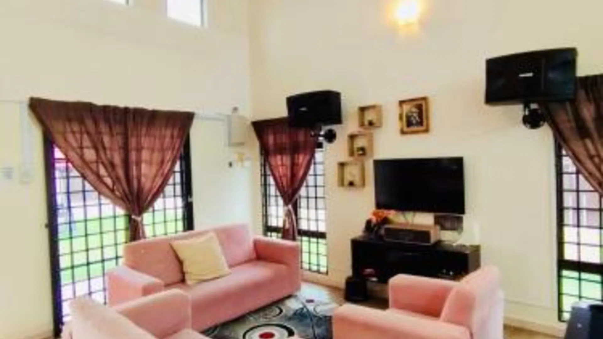 말라카 알러 가자의 빌라 (604m², 침실 4개, 프라이빗 욕실 2개) 4성급 게스트하우스 로비