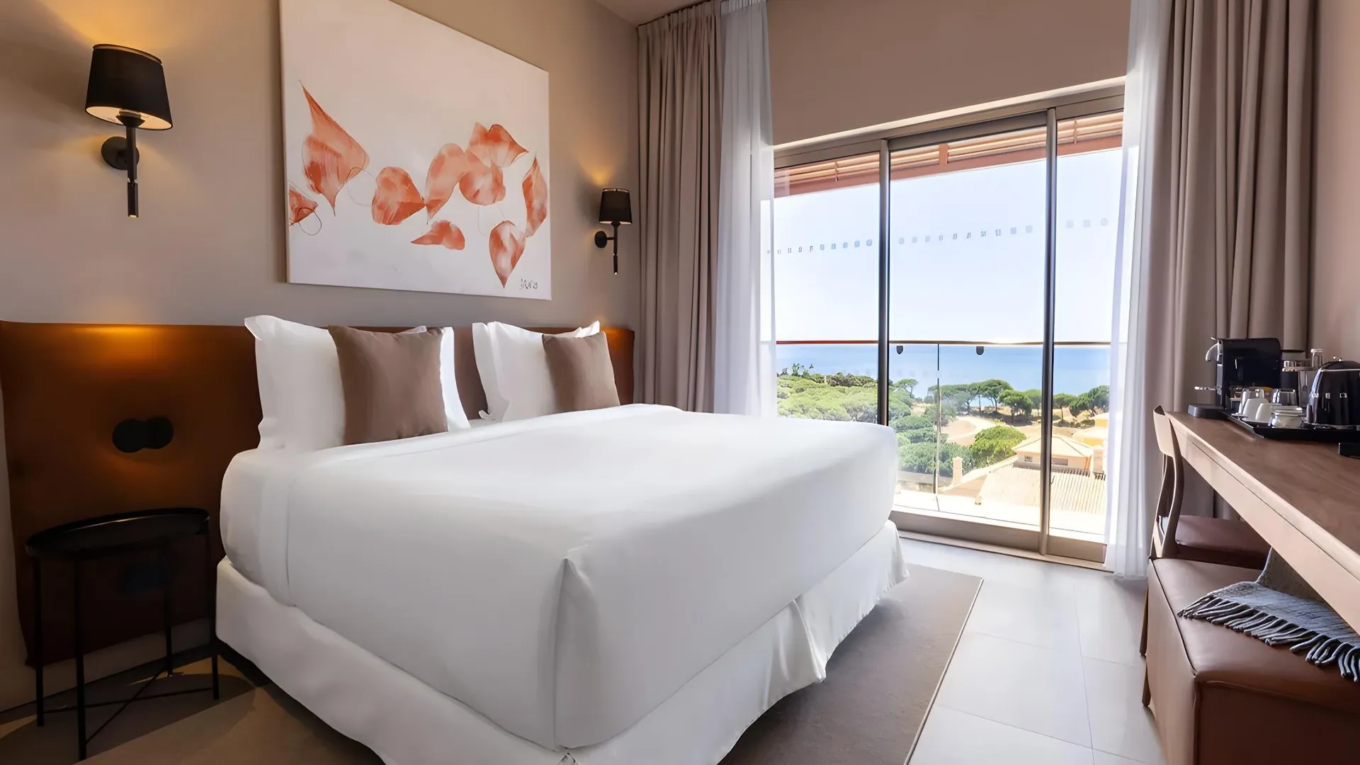 알부페이라 아쿠아 페드라 두스 비쿠스 디자인 비치 호텔 - 성인 전용 4성급 호텔 스위트룸